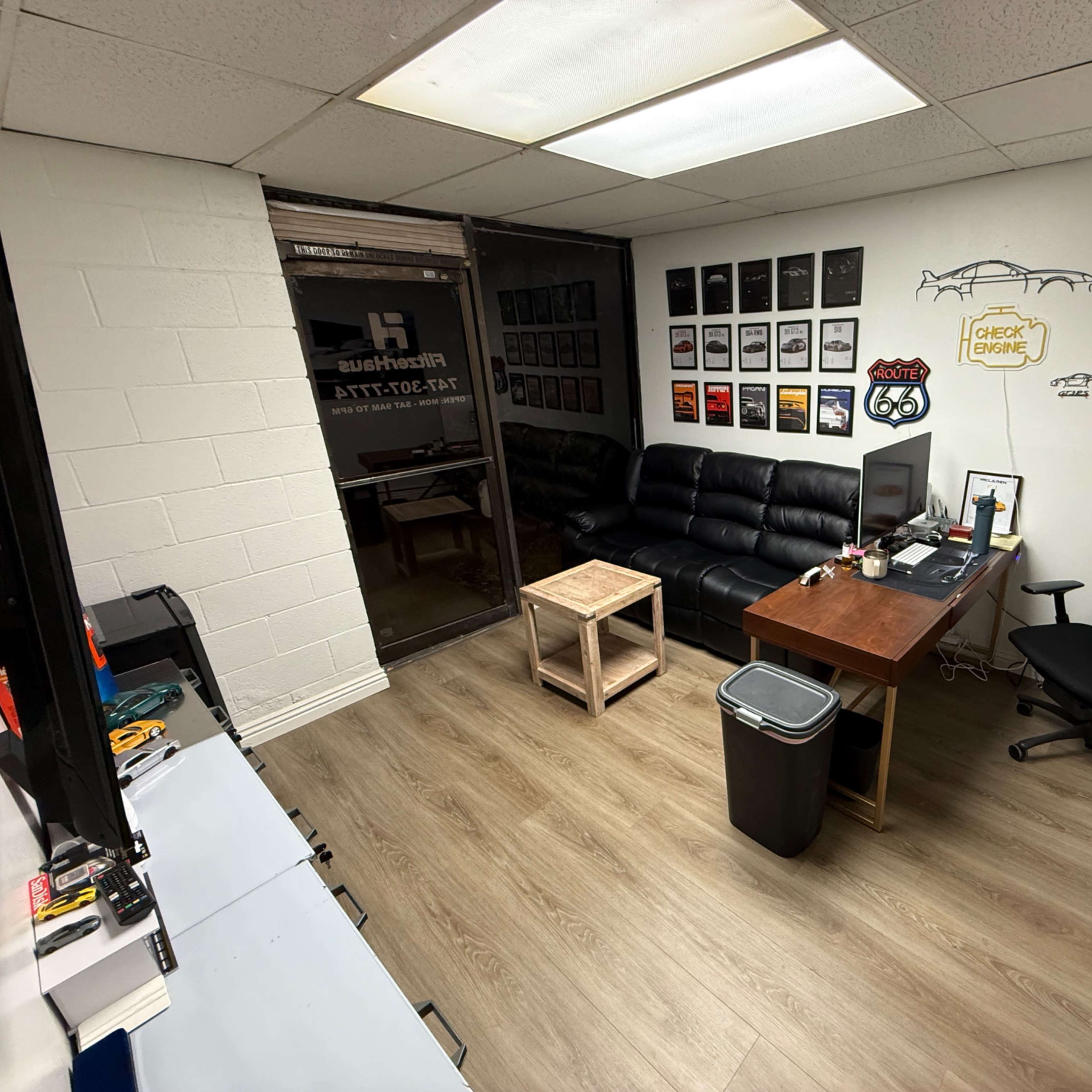 Spacious Industrial Studio in Urban Van Nuys – Ideal for Cars & Creatives! Image in Van Nuys, Los Angeles, CA
