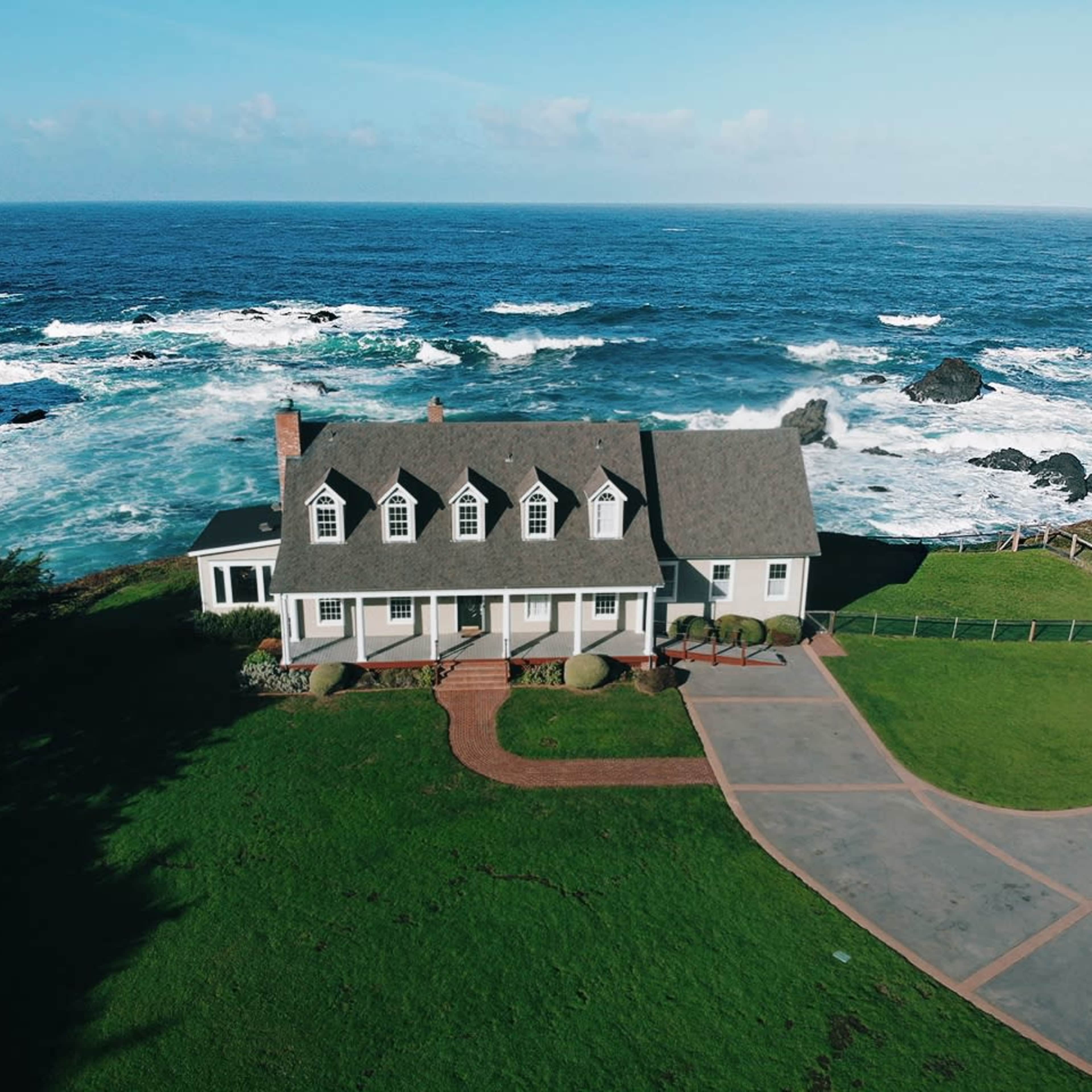 Cliffside mansion with fabulous ocean view and parklike setting Image in Caspar, Caspar, CA
