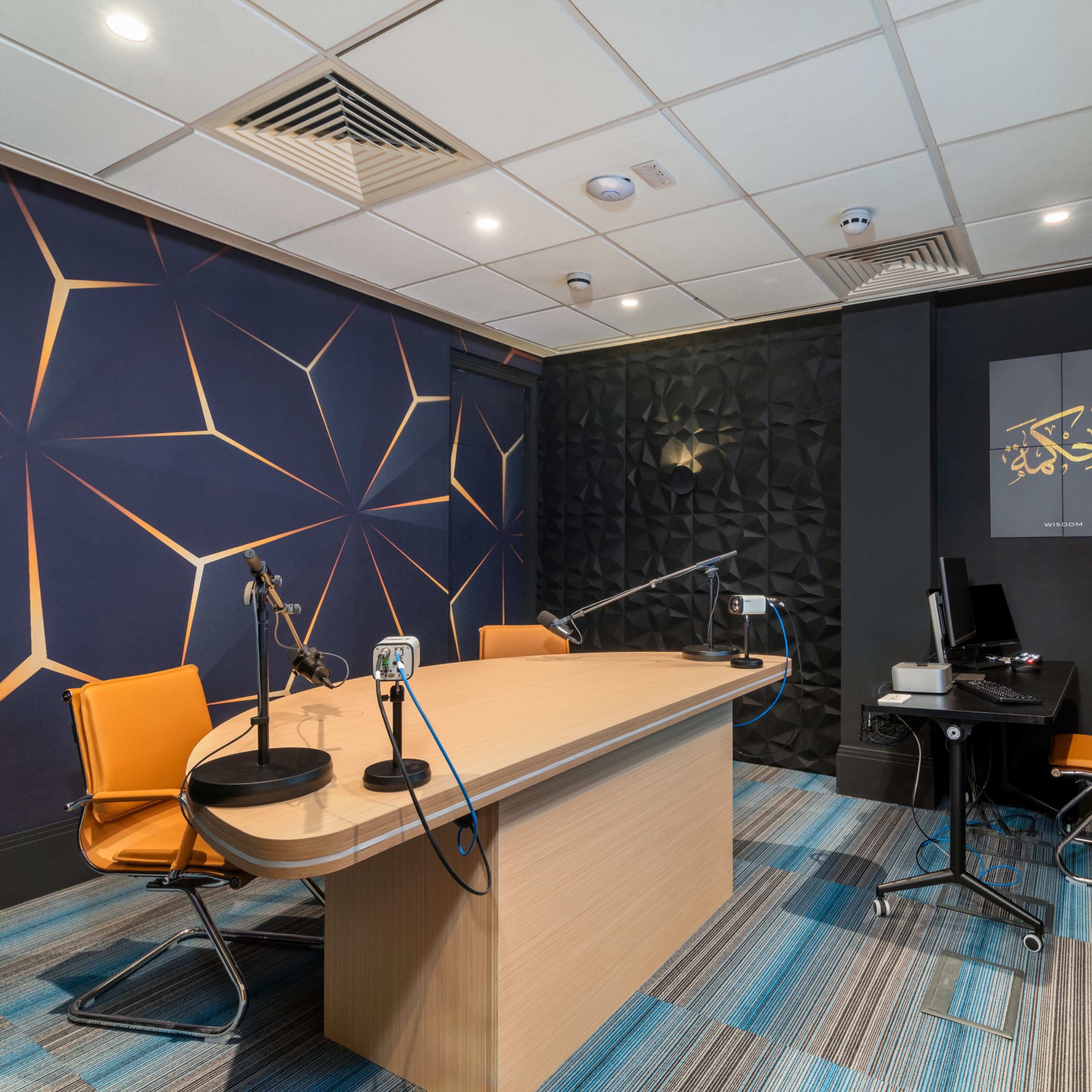 Professional Soundproofed Podcast Studio Image in City of London, London, England