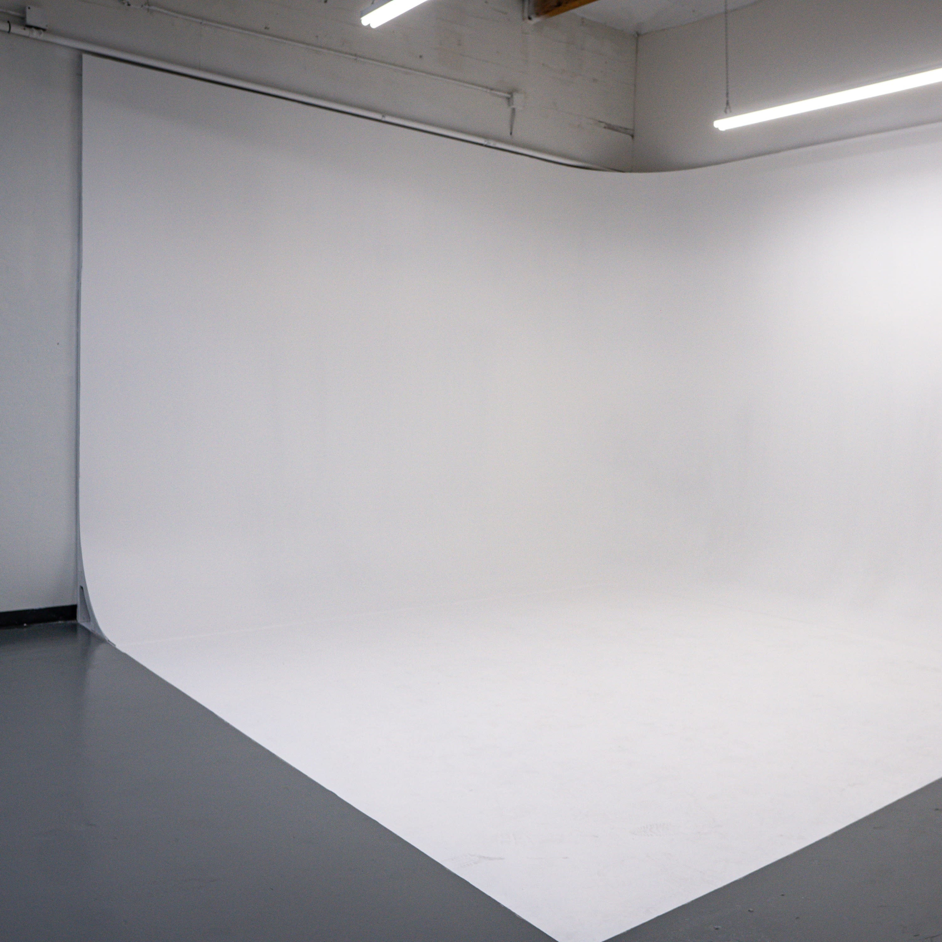 Photo & Video Production Studio with Cyc Wall & Green Screen Image in North Mountain Village, Phoenix, AZ