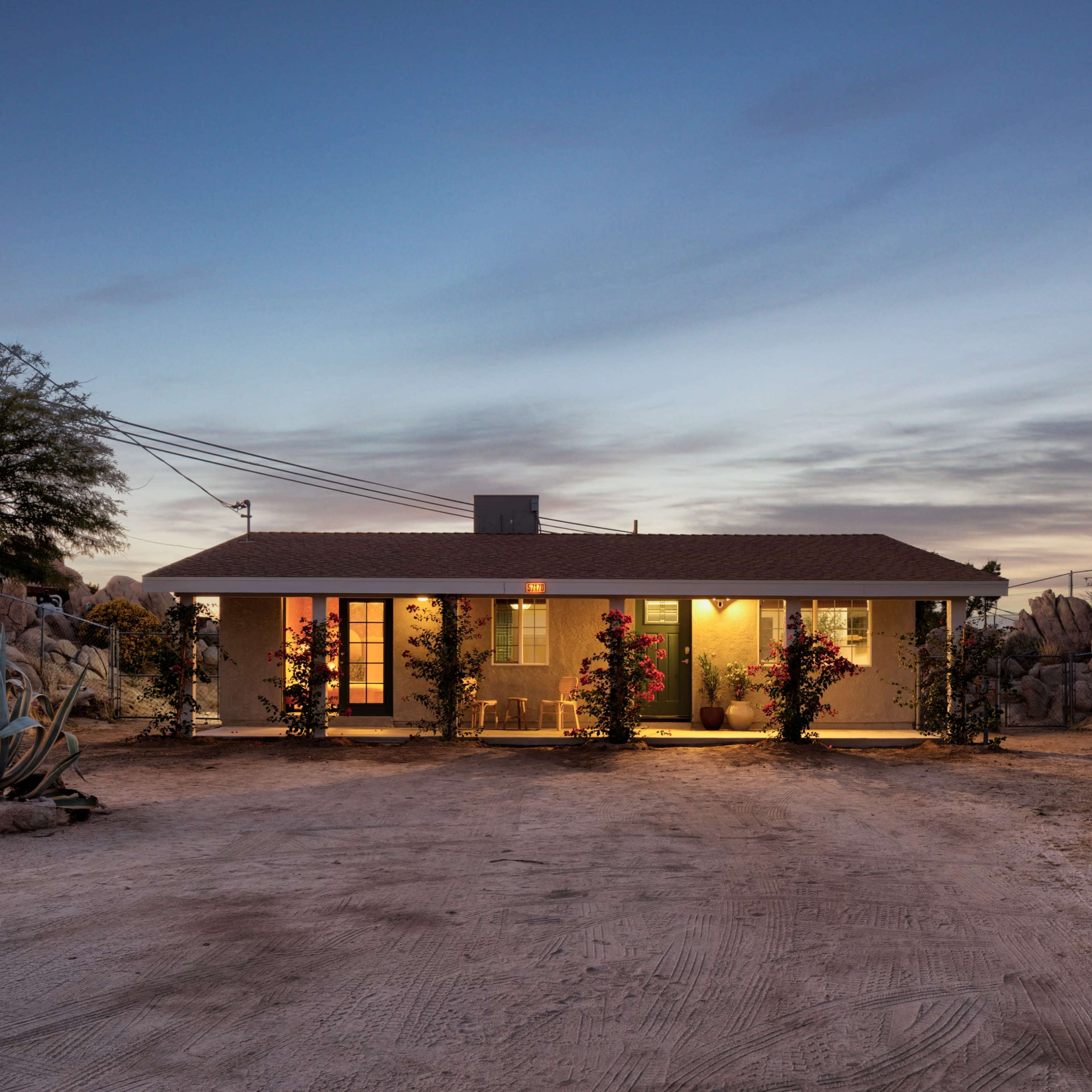 Romantic Bungalow For Couples Image in Yucca Valley, Yucca Valley, CA
