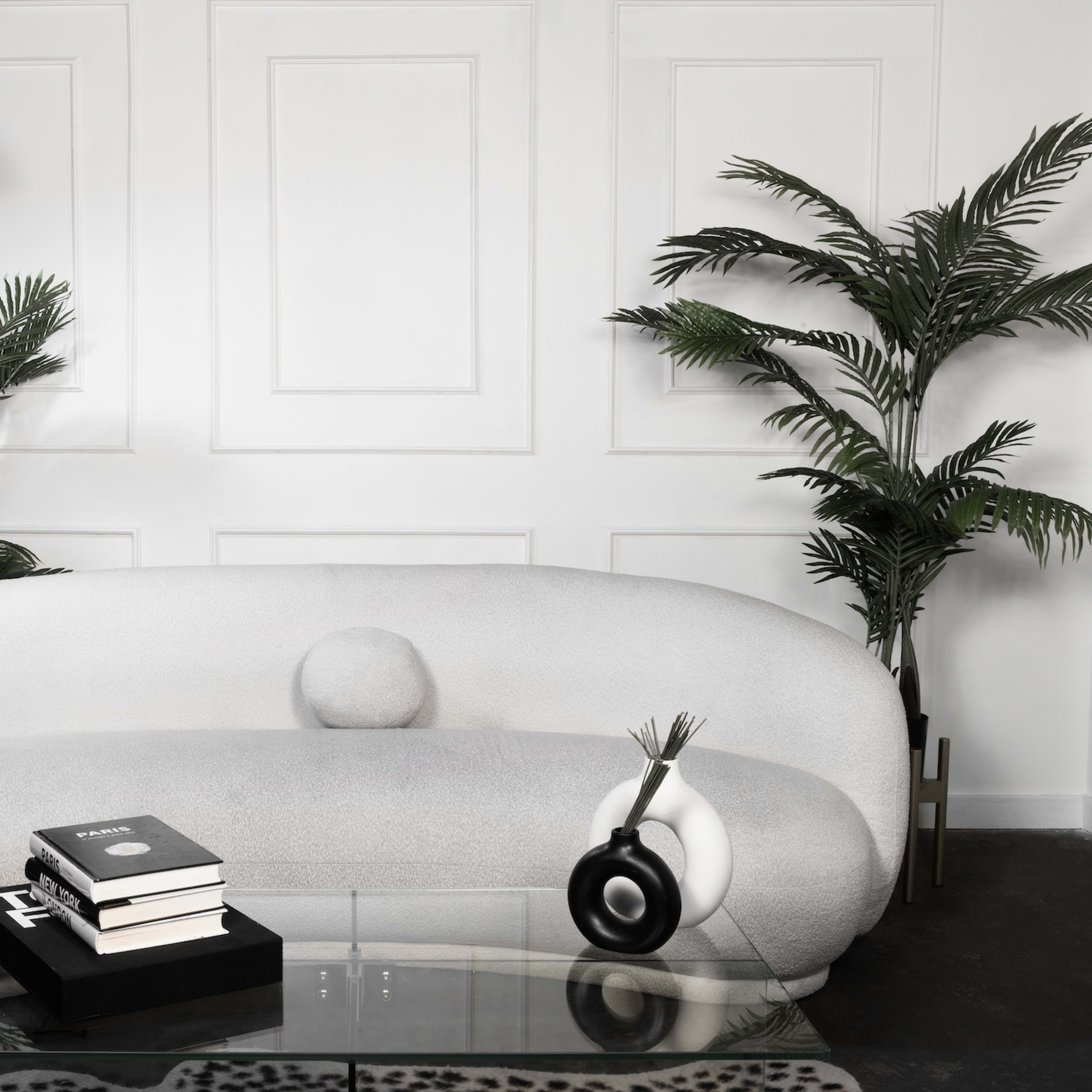 The Tom Ford Set – Modern, Sleek, and Editorial-Ready Image in Little River, Miami, FL