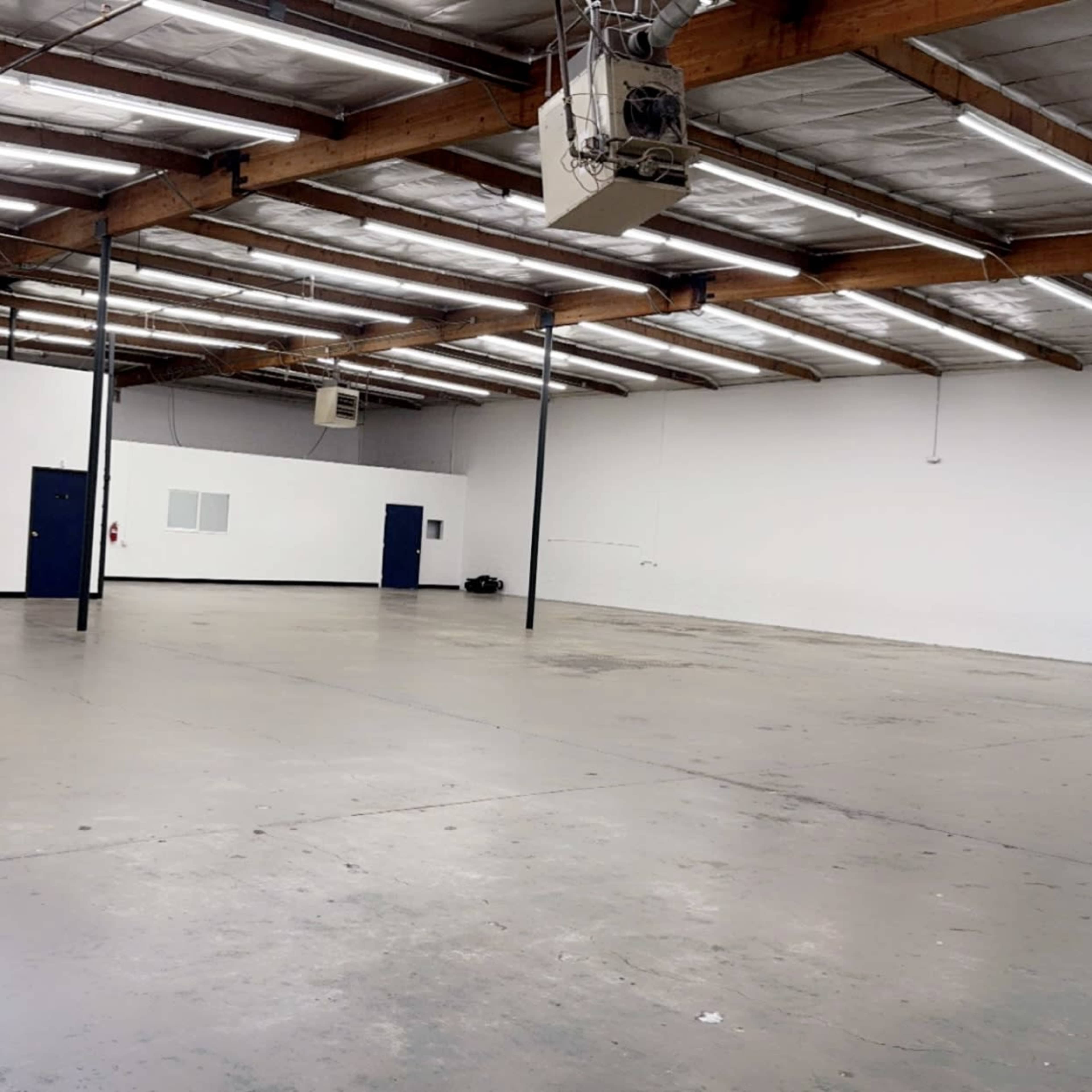 Large creative space in Downtown los angeles Image in Inglewood, Inglewood, CA