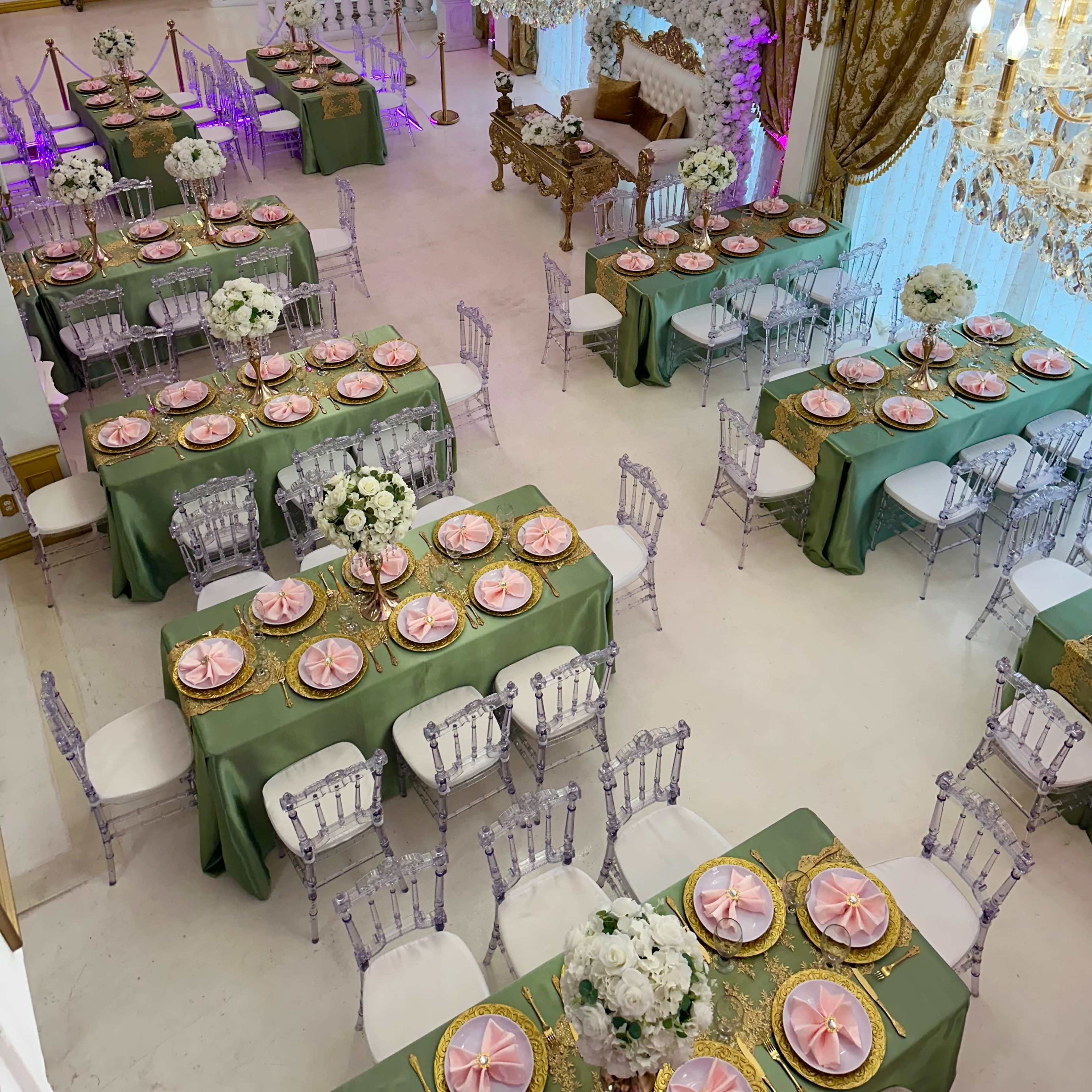 DOWNTOWN LA LUXURY VERSAILLES VENUE | CENTRAL AC | CHANDELIERS | 4,000 SQFT Image in Los Angeles, Los Angeles, CA