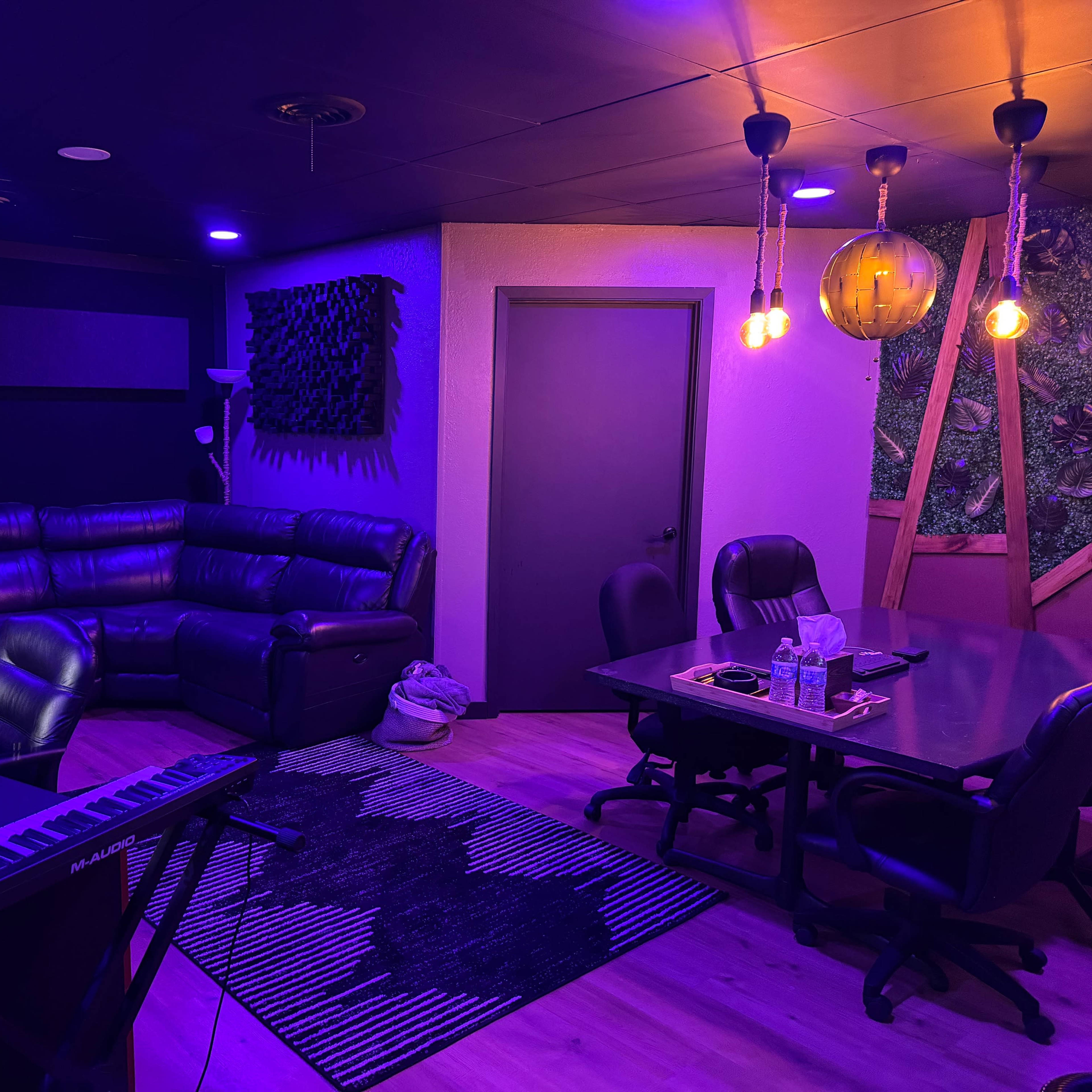 New Luxurious Recording Studio Image in West Arlington, Arlington, TX