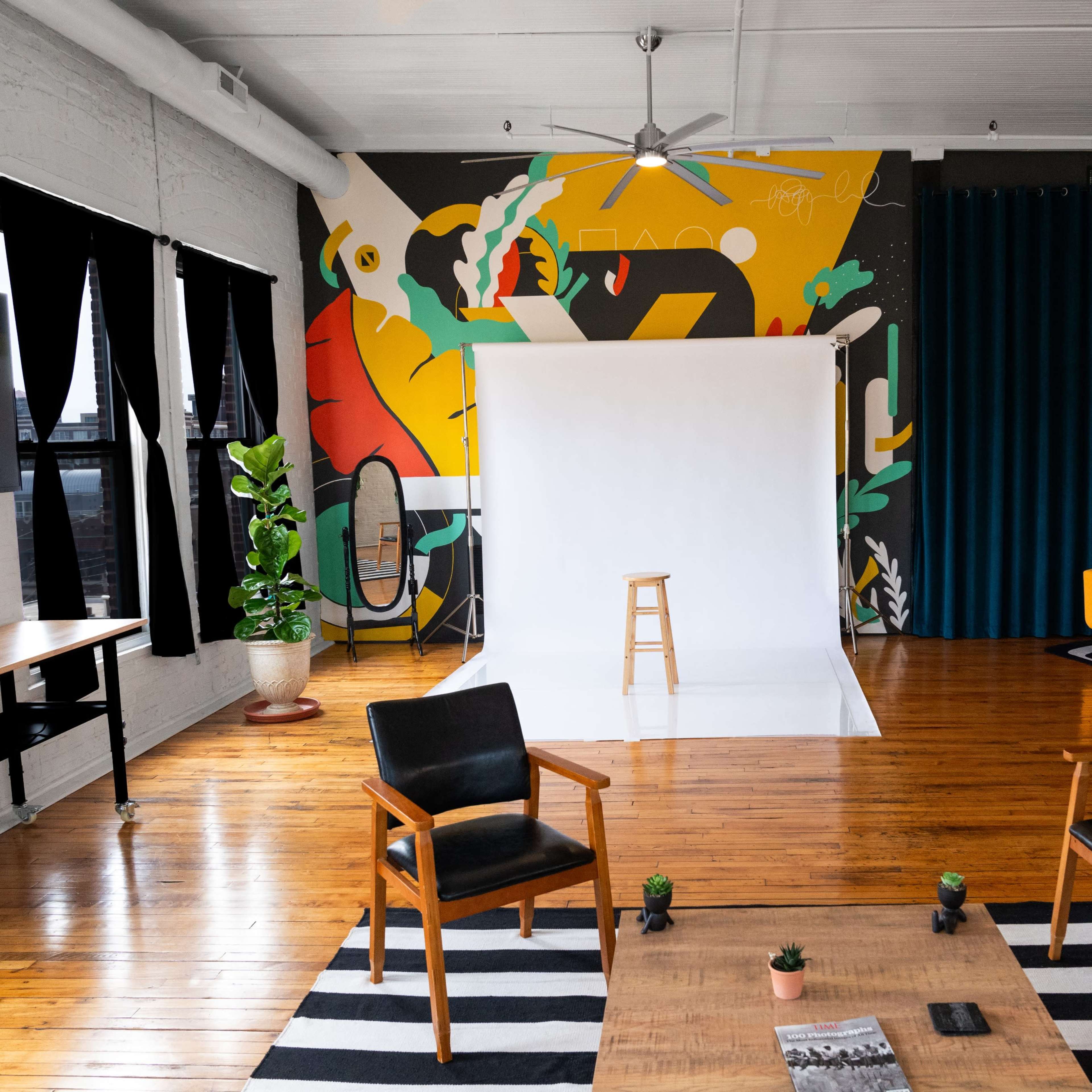 Luxury Natural Light Photography Studio with Stunning City Views Image in Broadway Gillham, Kansas City, MO