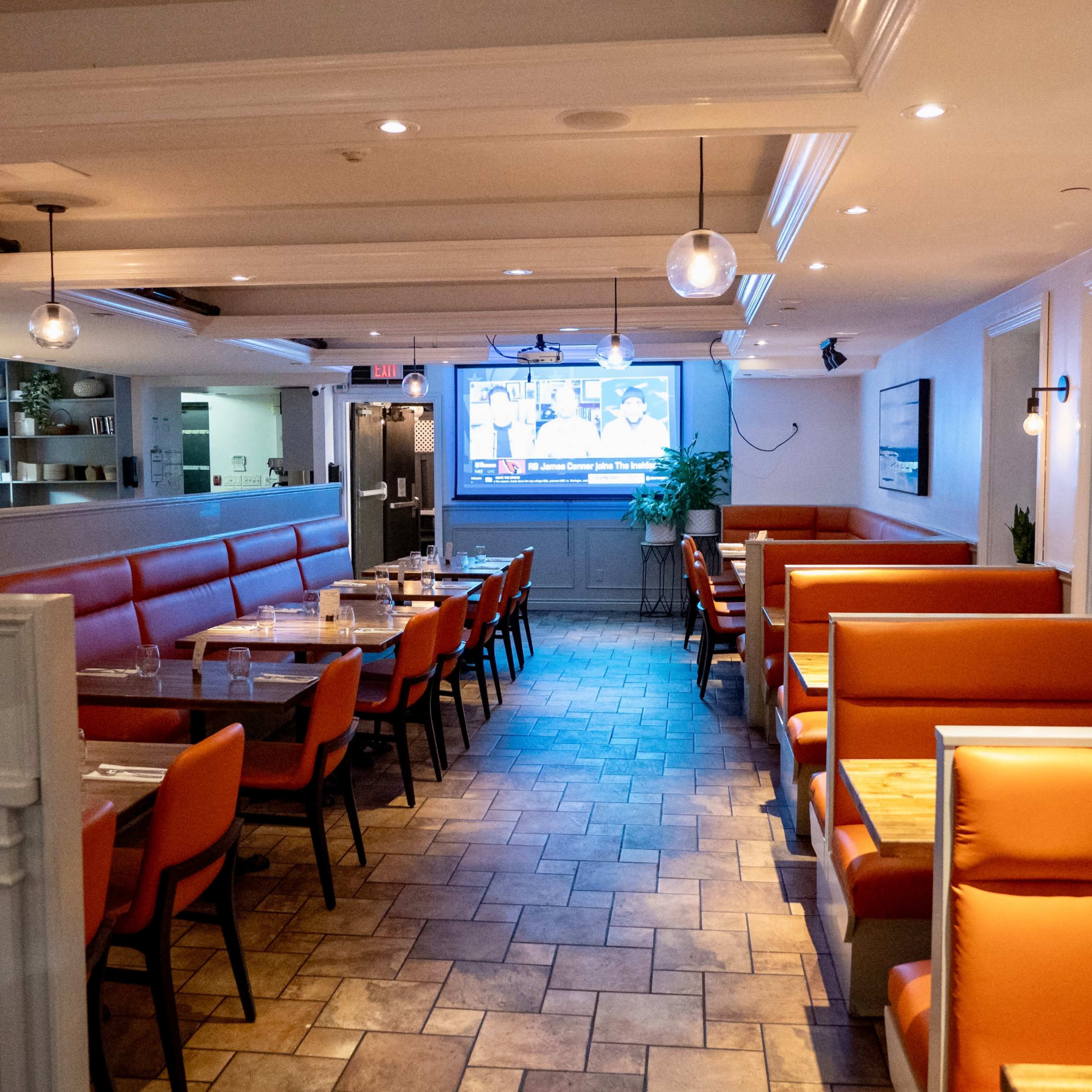 Lounge and bar near Toronto Beaches area for private events and parties Image in Upper Beaches, Toronto, ON