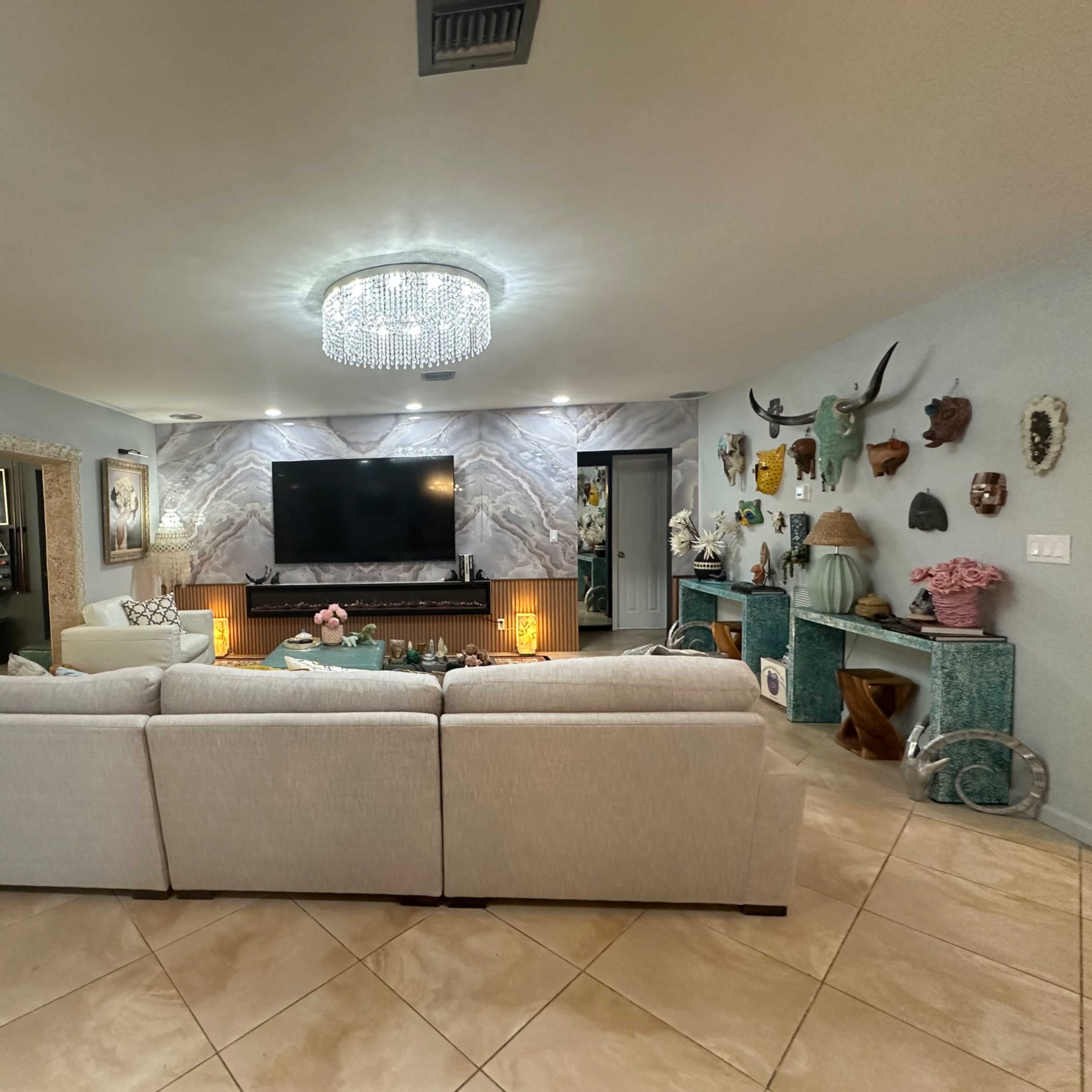 Oxana’s house Image in Oakland Park, Oakland Park, FL