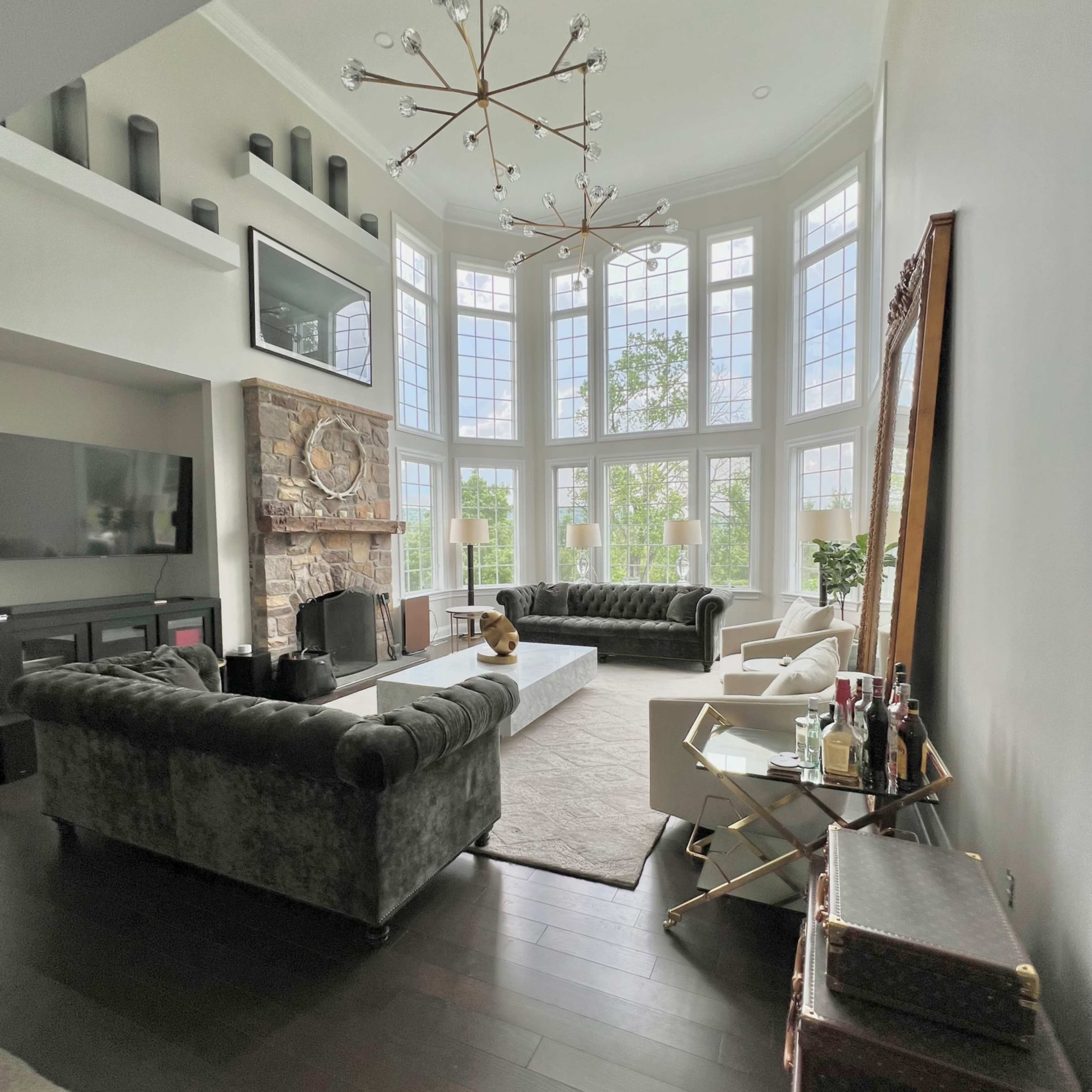 Classic and luxurious Bucks County farmhouse style home Image in Upper Makefield Township, Newtown, PA
