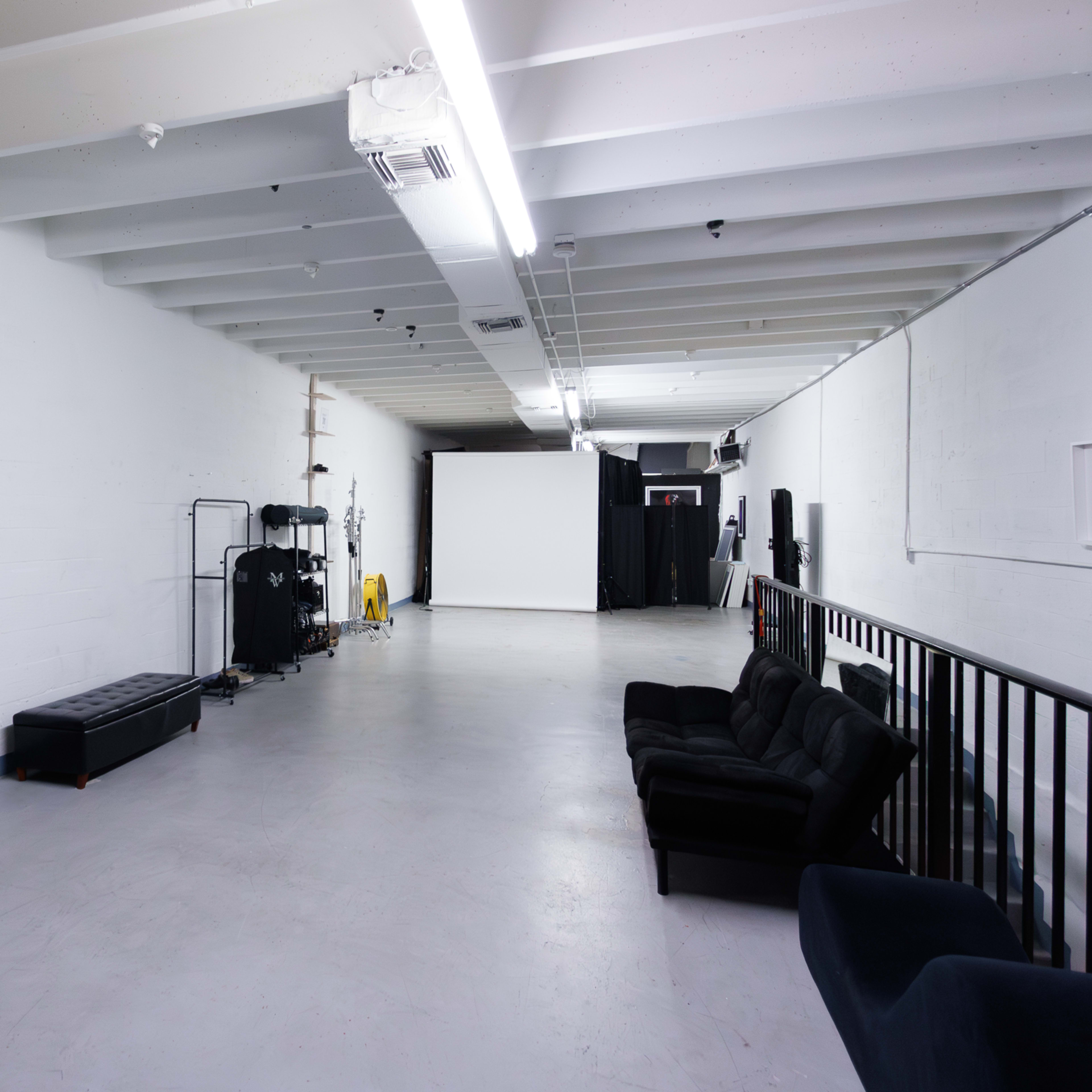 Natural Light Studio, Fully Equippedwith Strobe and Constant Lights. Image in Allapattah, Miami, FL