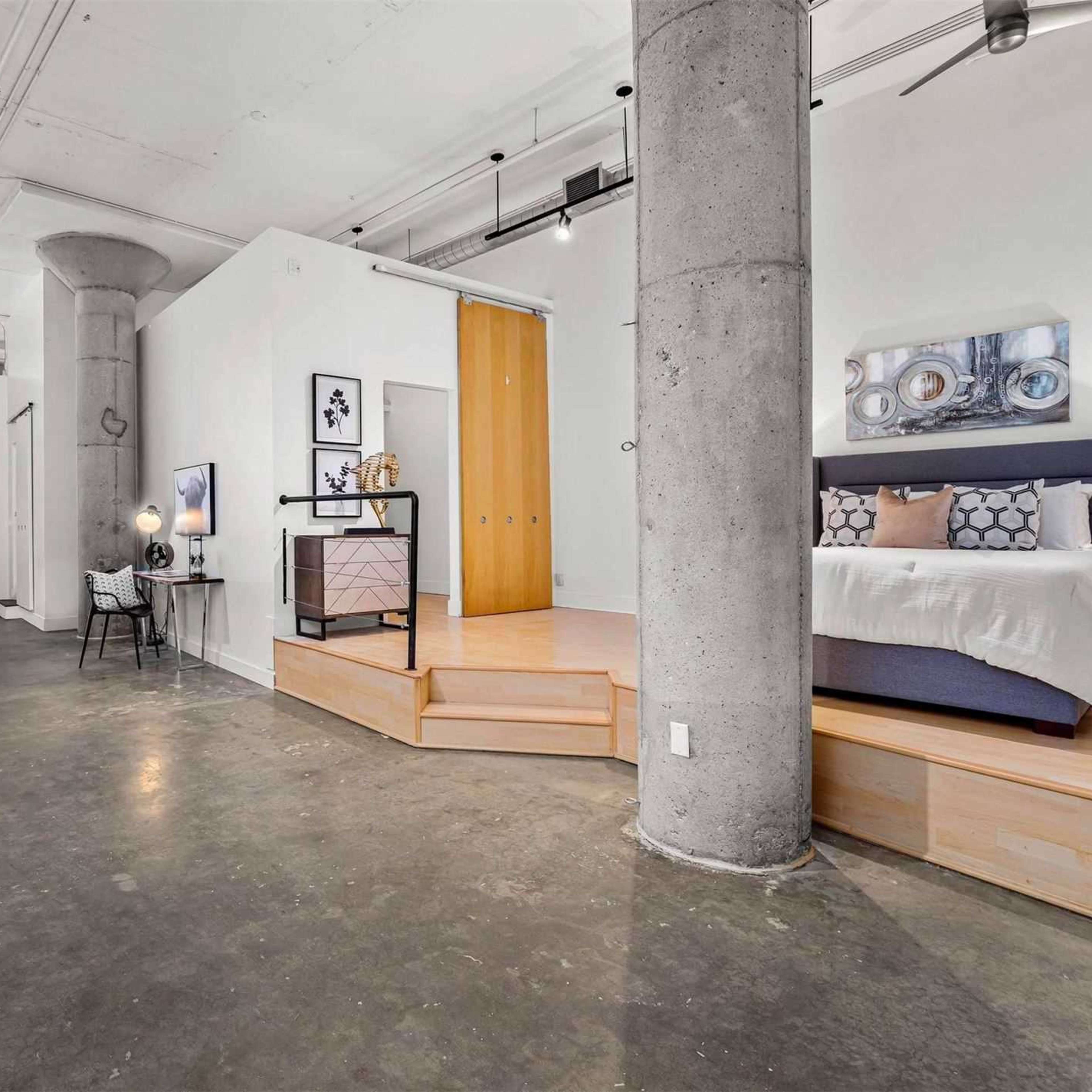 Loft 406 Image in Trefann Court, Toronto, ON