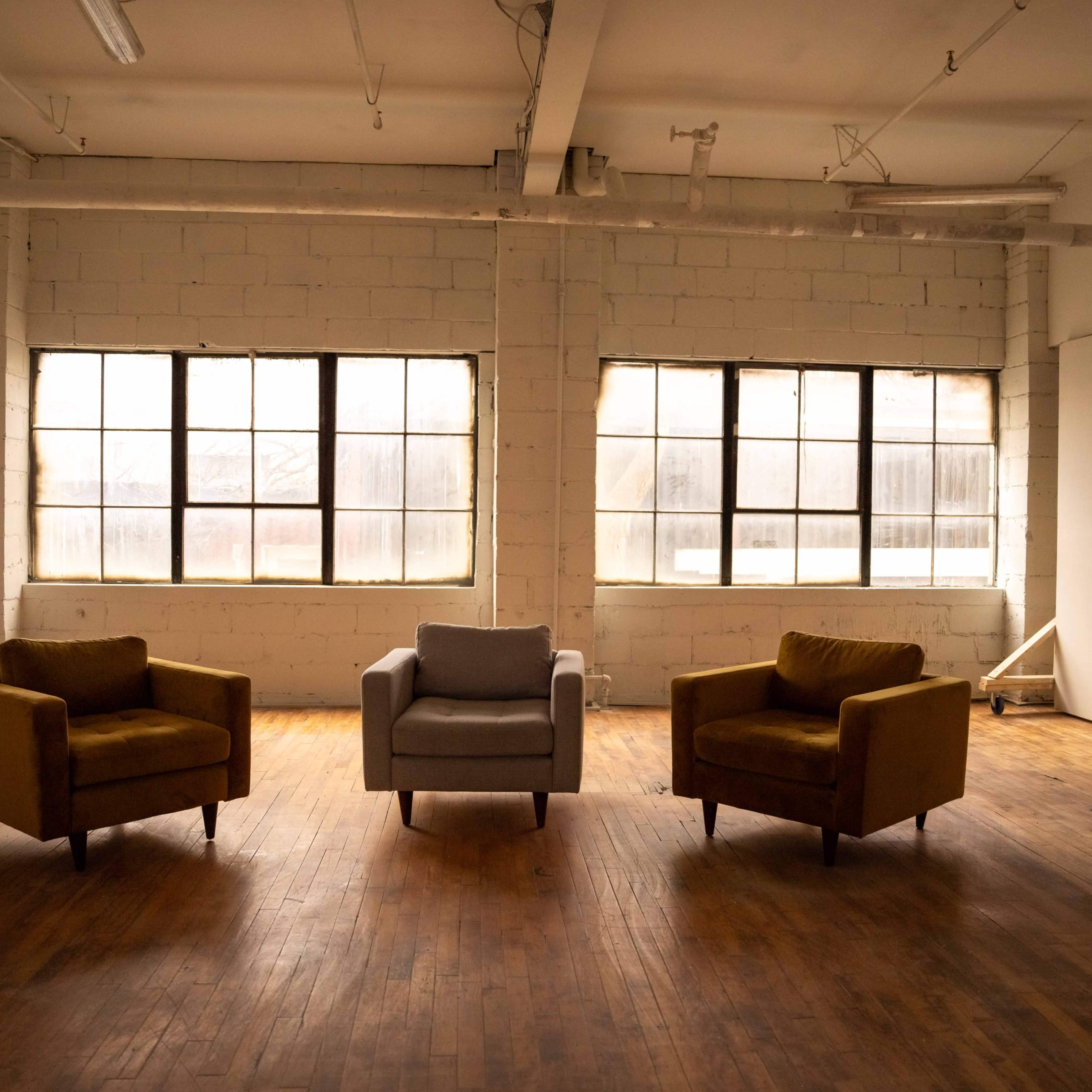 Queen West Multi Studio facility Image in Niagara, Toronto, ON