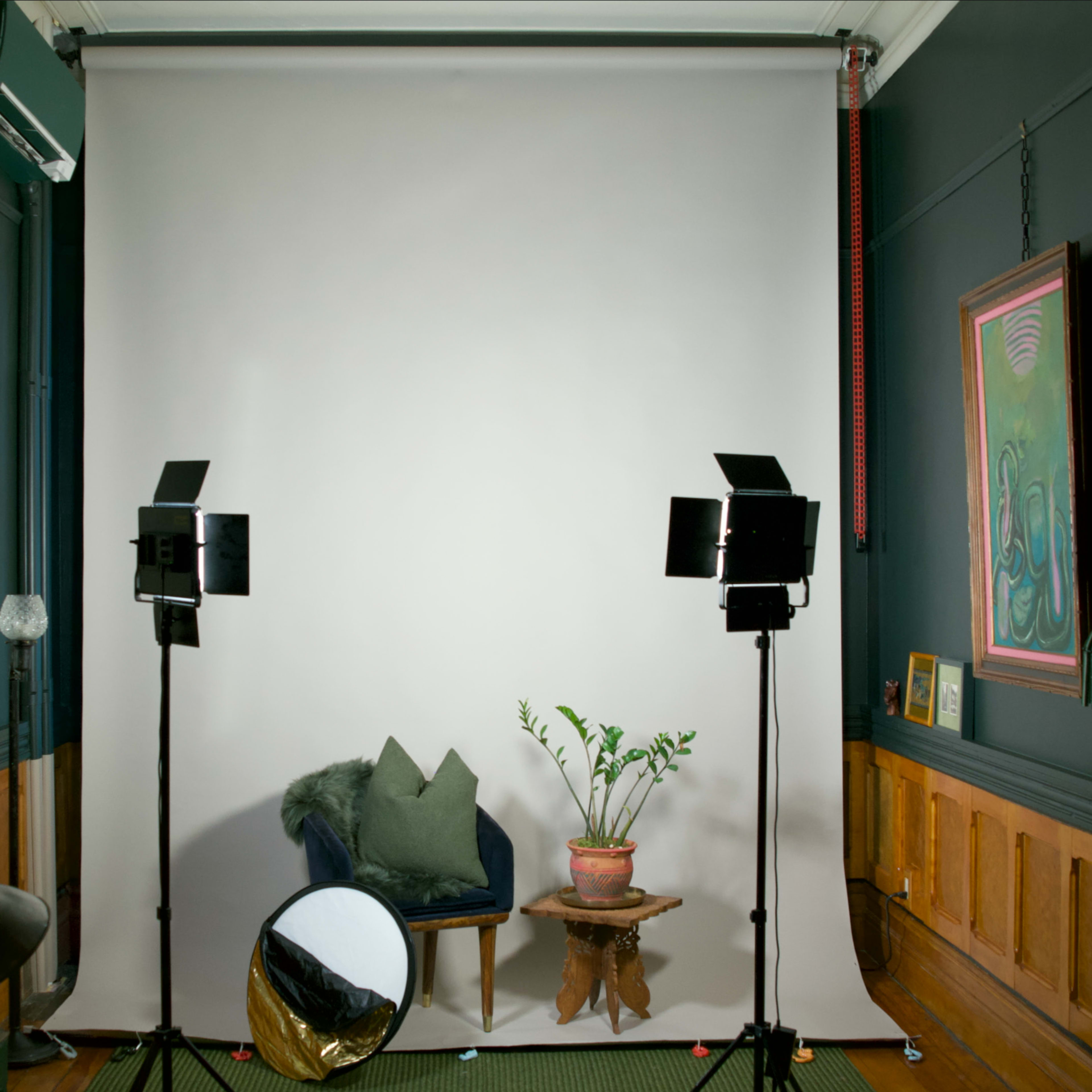 Moody & Dramatic Victorian Townhouse - Perfect for Film & Photo Shoots Image in Mott Haven, Bronx County, NY