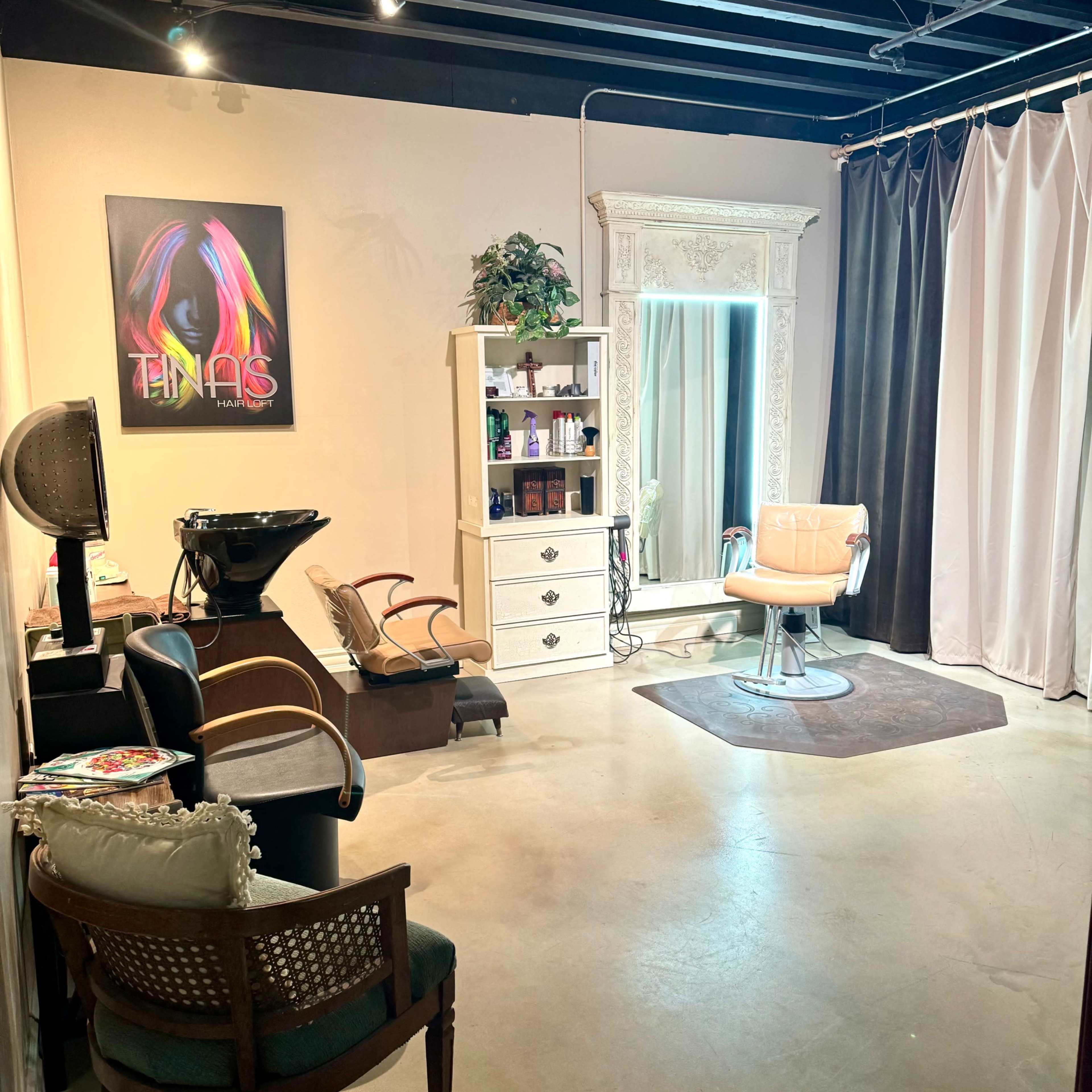 Private Hair Studio Image in Lake Elsinore, Wildomar, CA