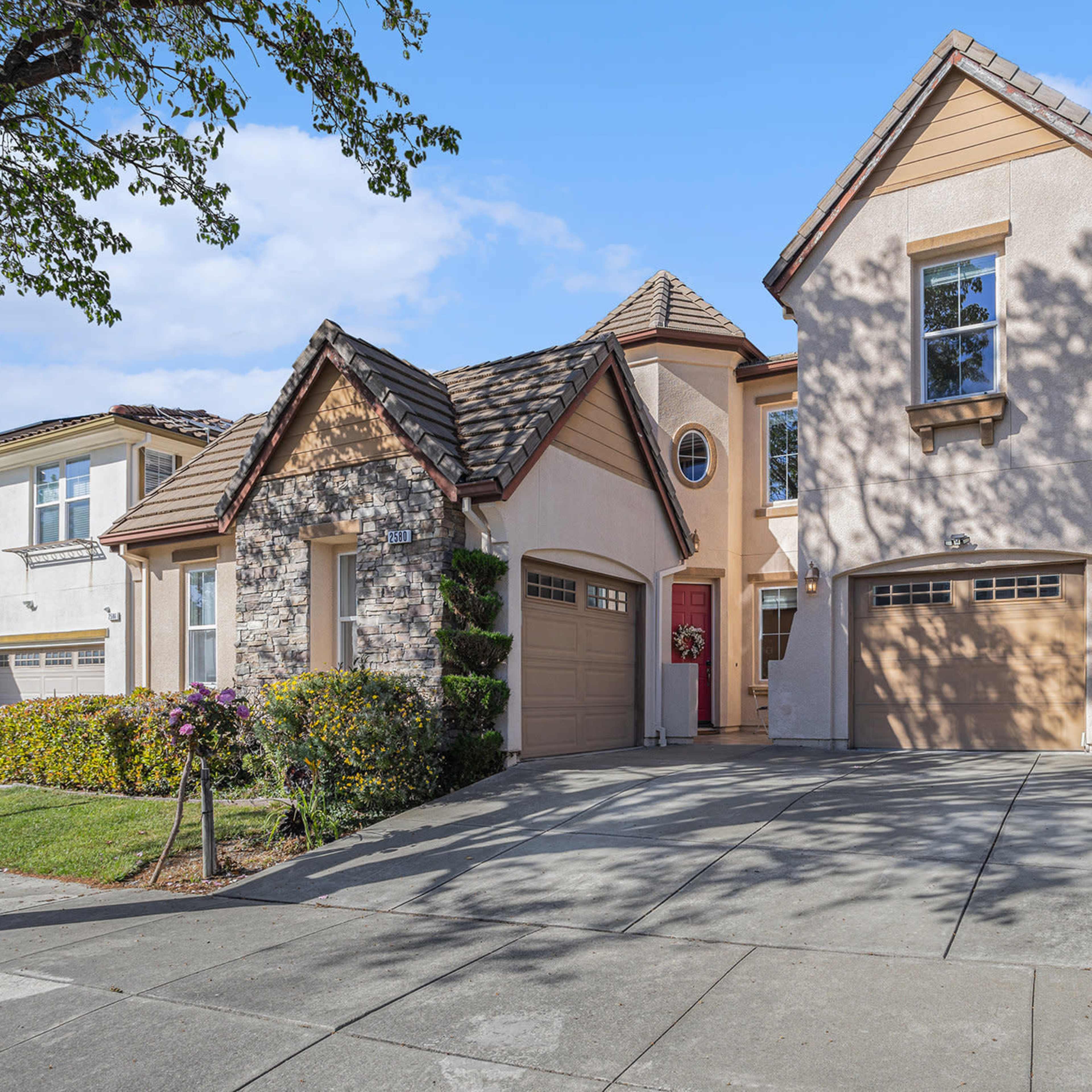 Executive Home in Gale Ranch Image in San Ramon, San Ramon, CA