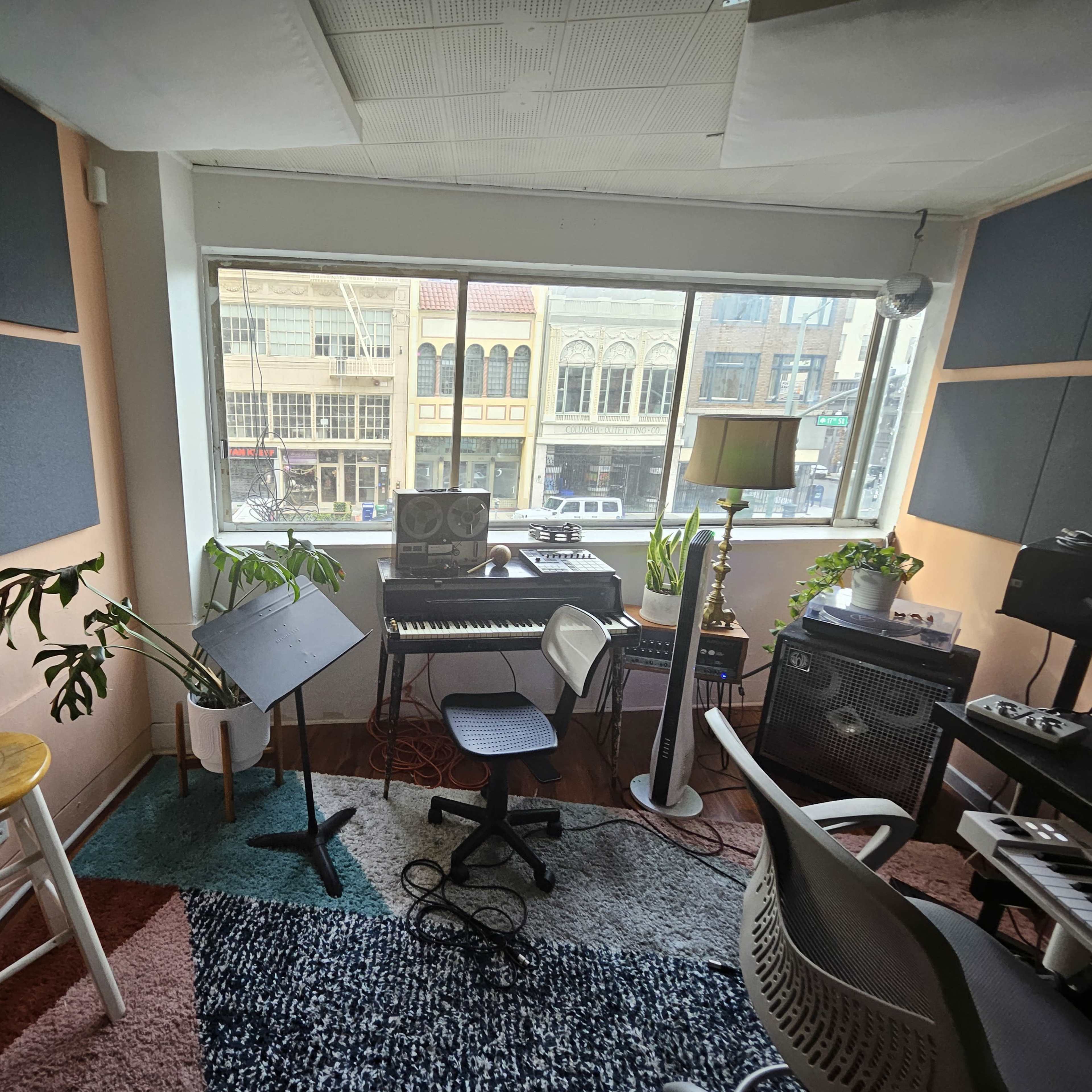 Downtown city view recording studio Image in Downtown Oakland, Oakland, CA