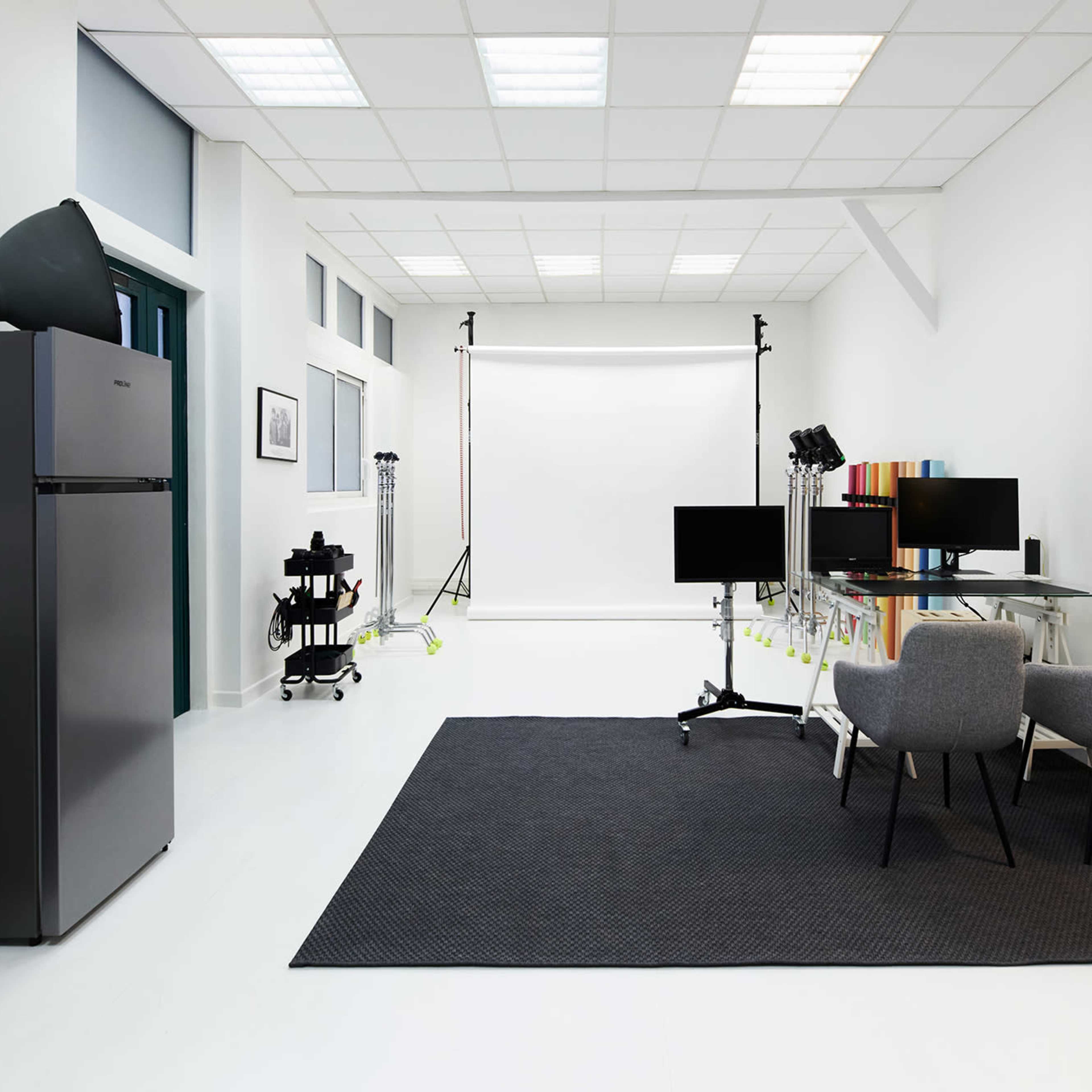 Studio photo à Suresnes Image dans , Suresnes, Île-de-France