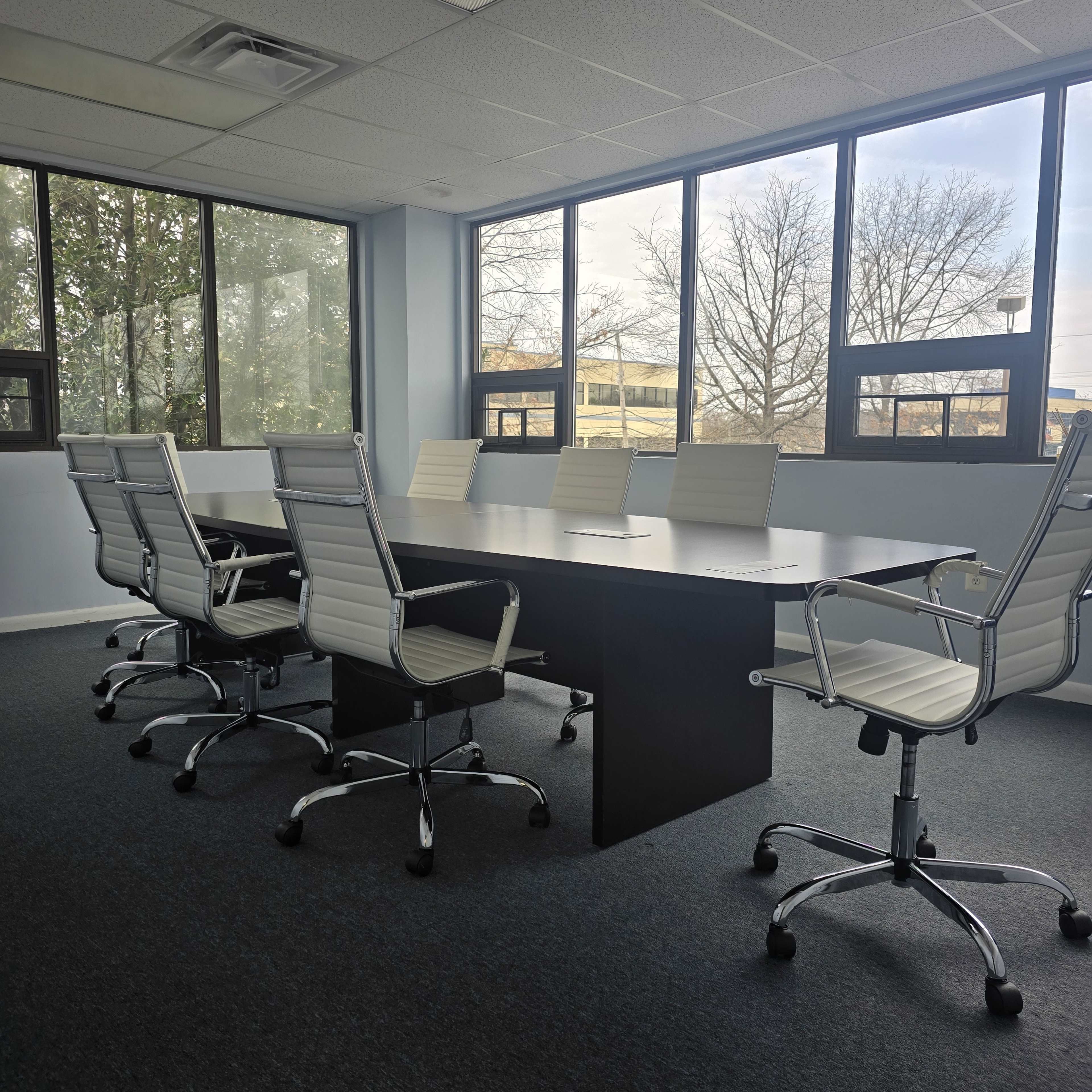 Executive Conference Room – The Perfect Space for Your Meetings Image in Greentree, Cherry Hill Township, NJ