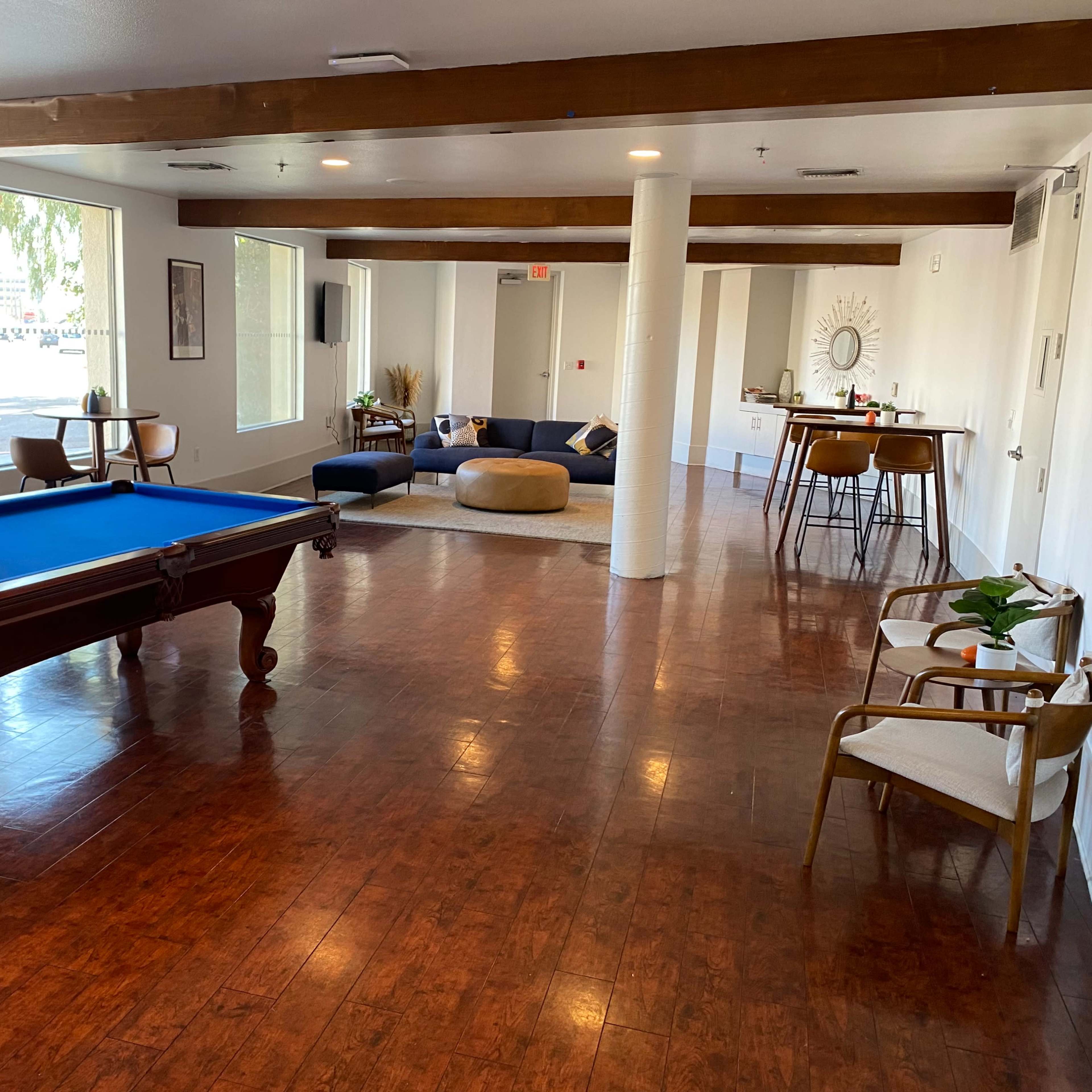 Cozy Clubhouse Located Conveniently Next to Union Station Image in Central LA, Los Angeles, CA