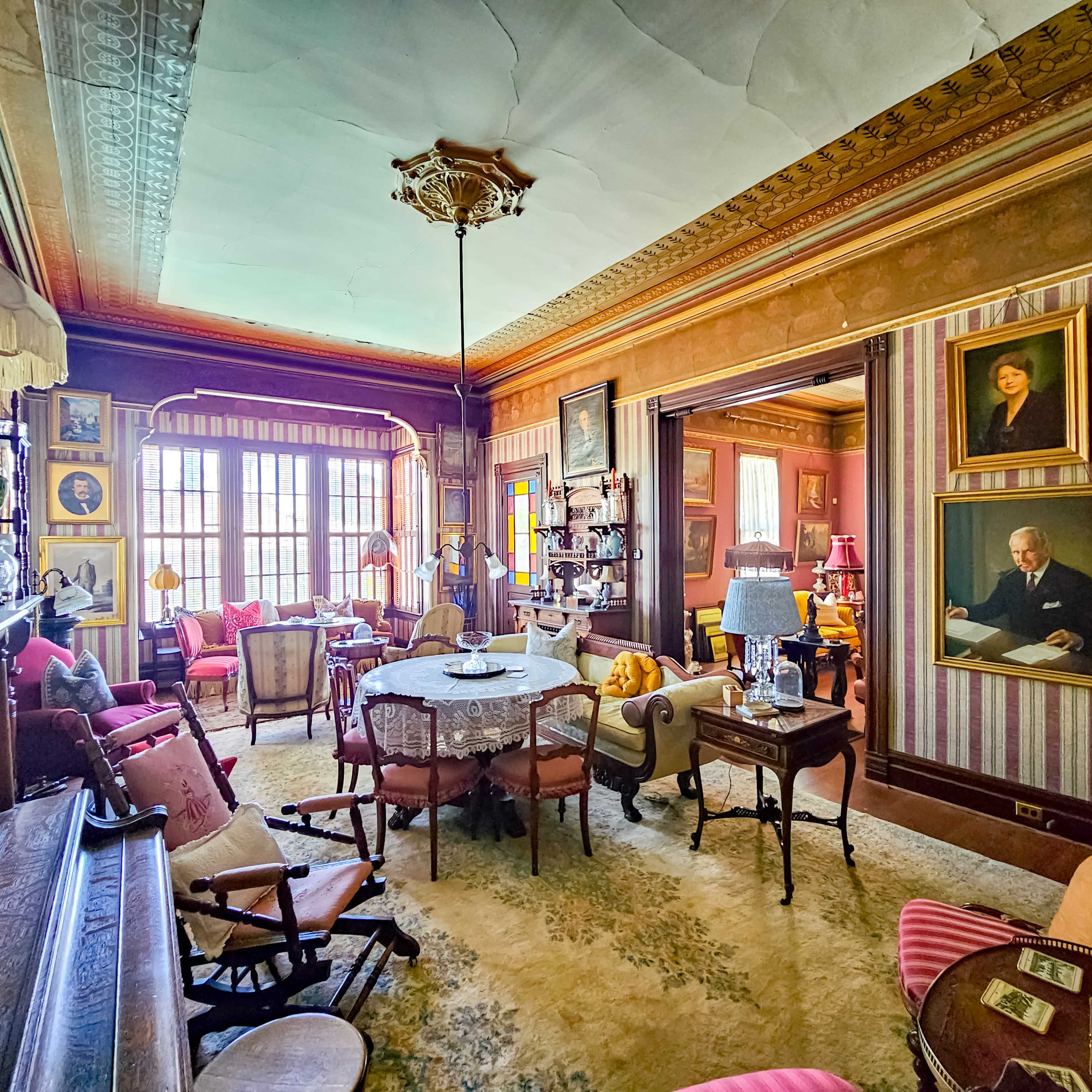 Period Victorian Historic Inn & European Gardens Image in Visalia, Visalia, CA