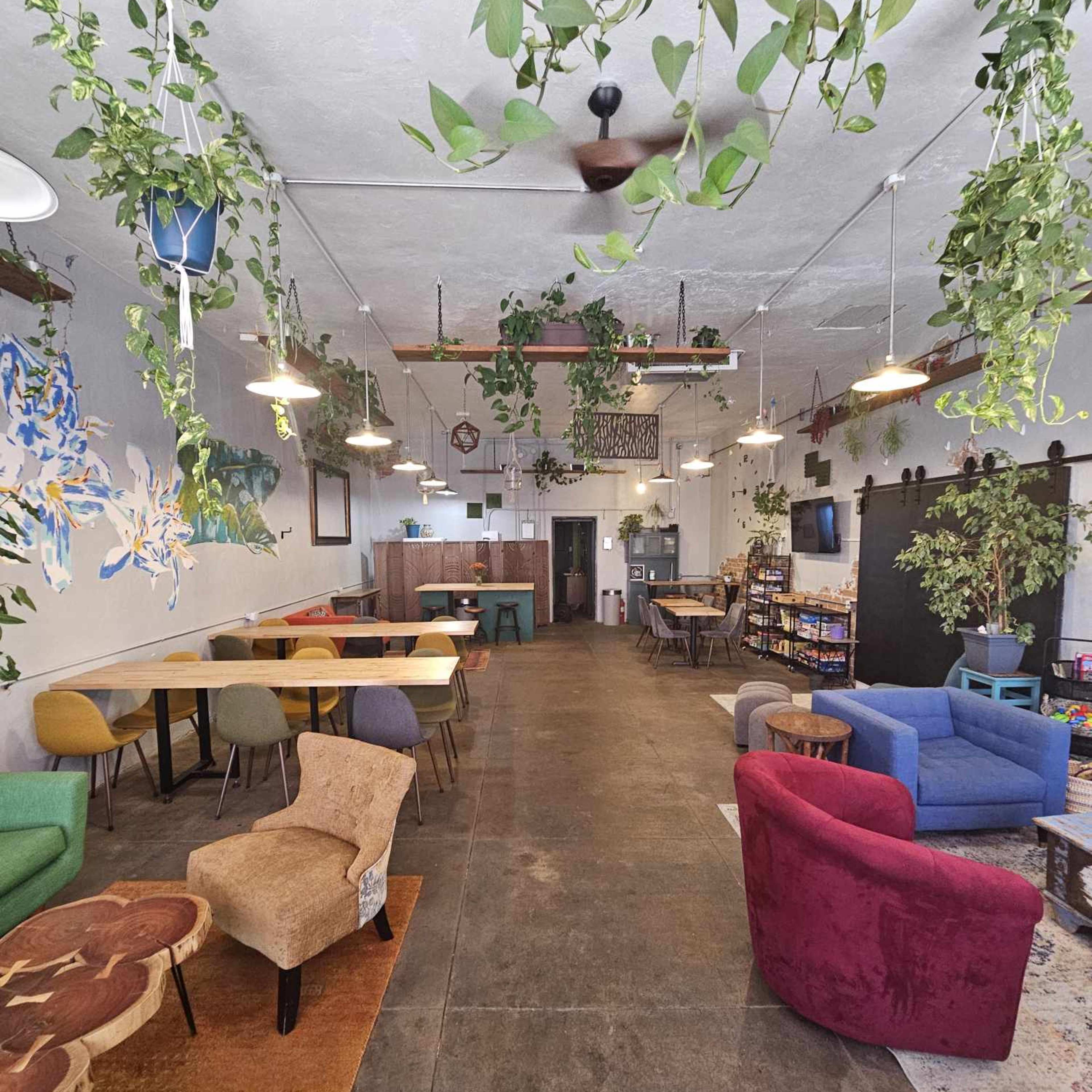 Urban Multi Use Meeting Space with Eclectic Living Room Vibe Image in Encanto Village, Phoenix, AZ
