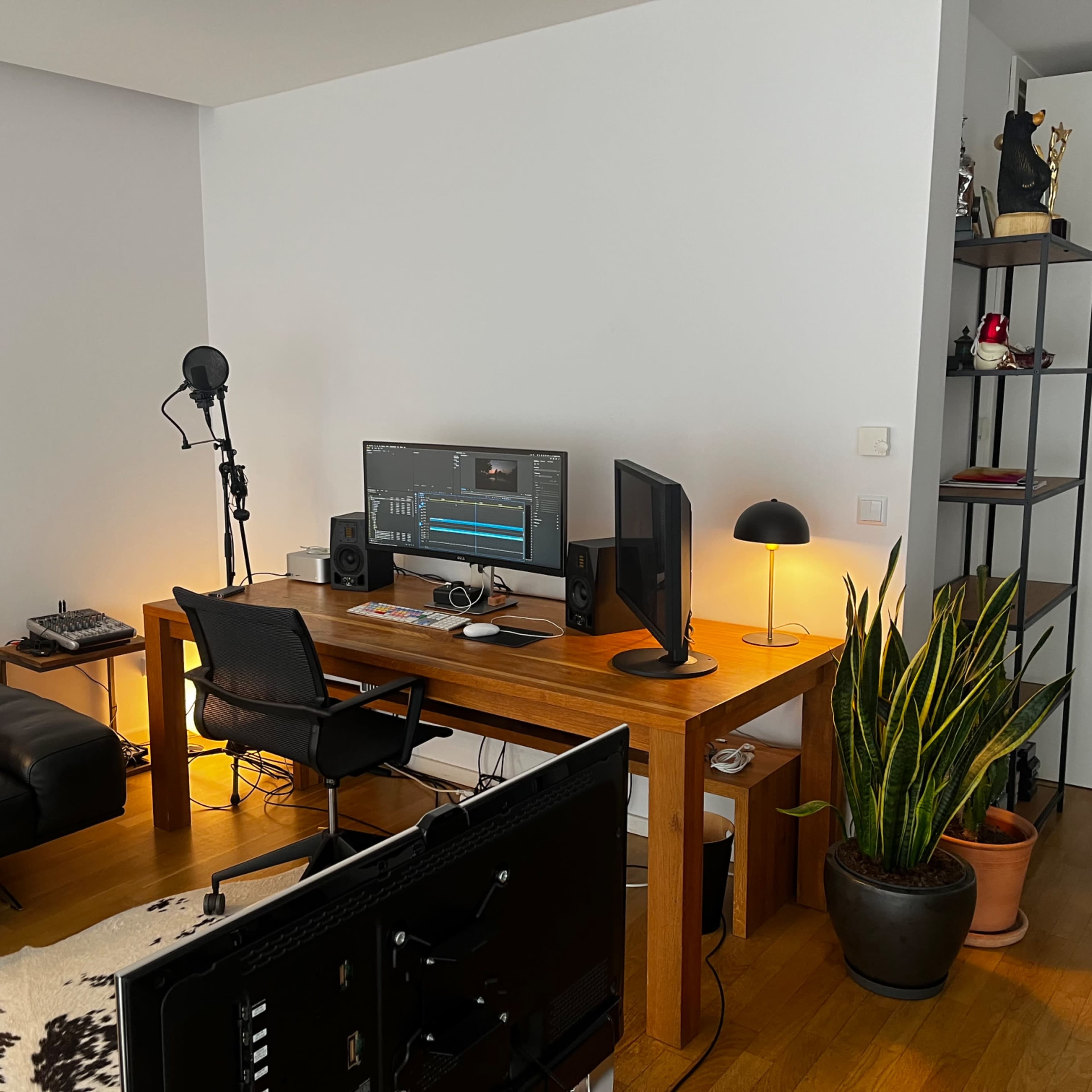 Editing / Post production / Production office - Post production suites Bild in Berlin, Berlin, BE