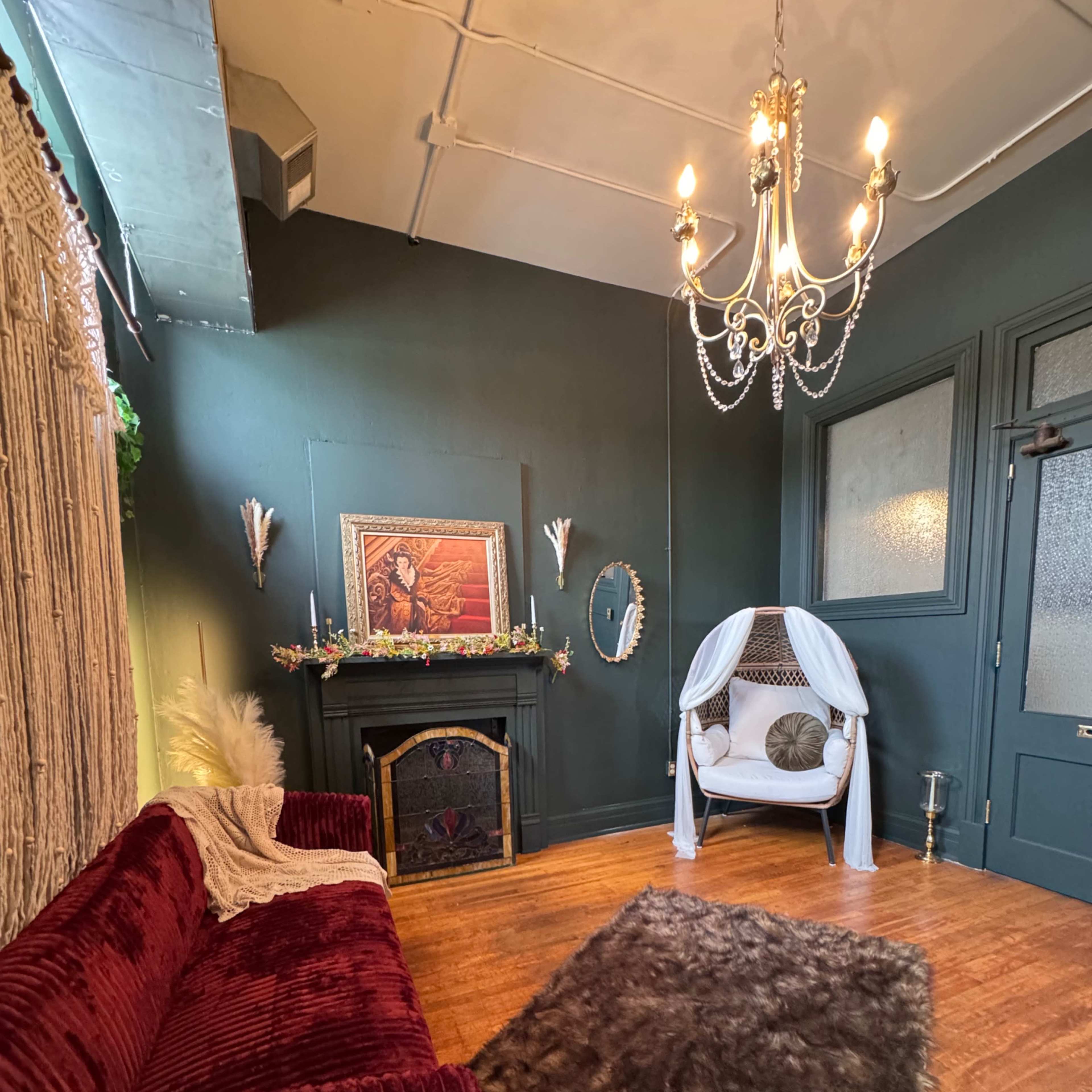 The Vintage Lounge Image in Fayetteville, Fayetteville, TN