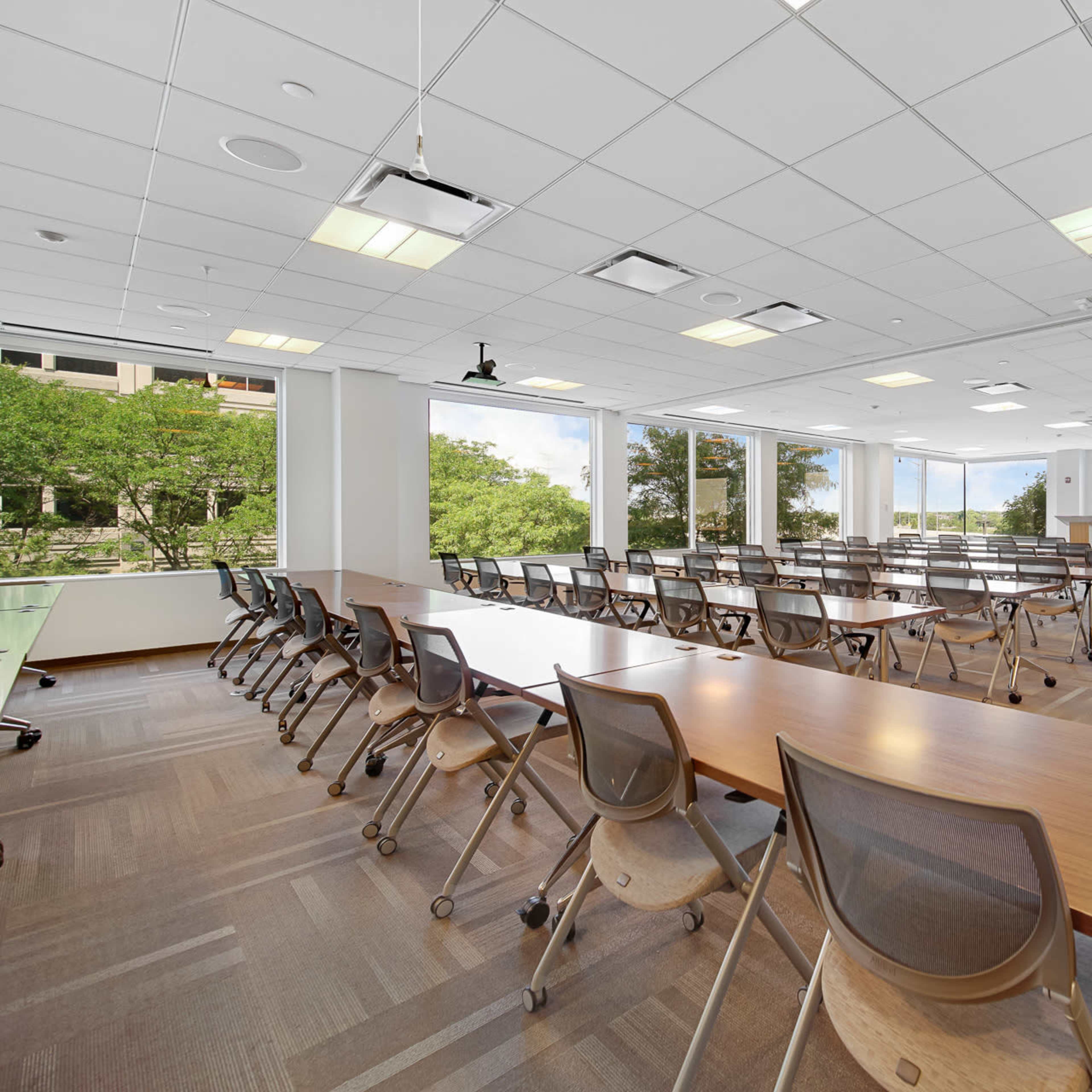 Suburban Workshop and Event Venue Image in Schaumburg Township, Schaumburg, IL