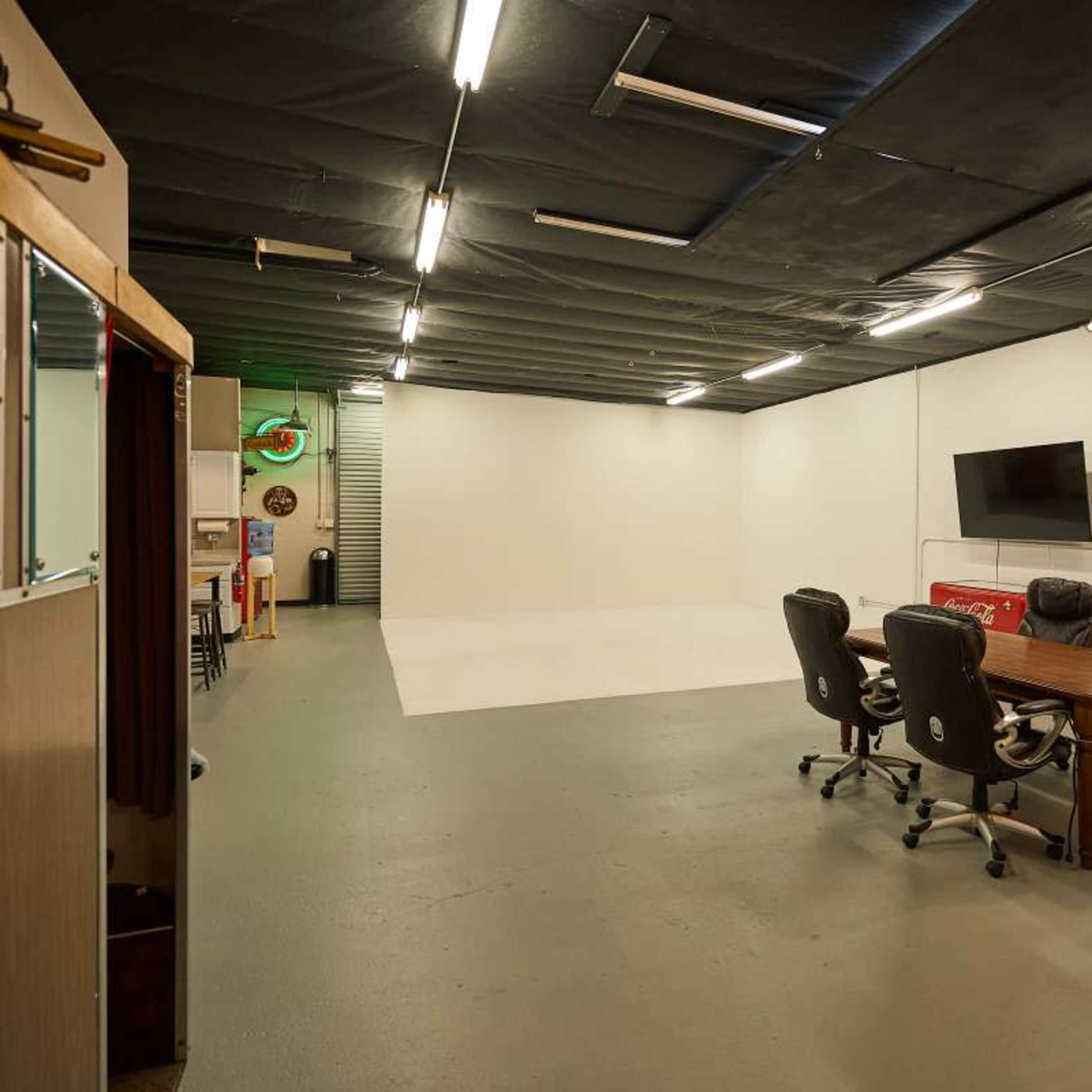 Spacious Multi-Use Studio – Film, Photo, & Events Image in Morena, San Diego, CA