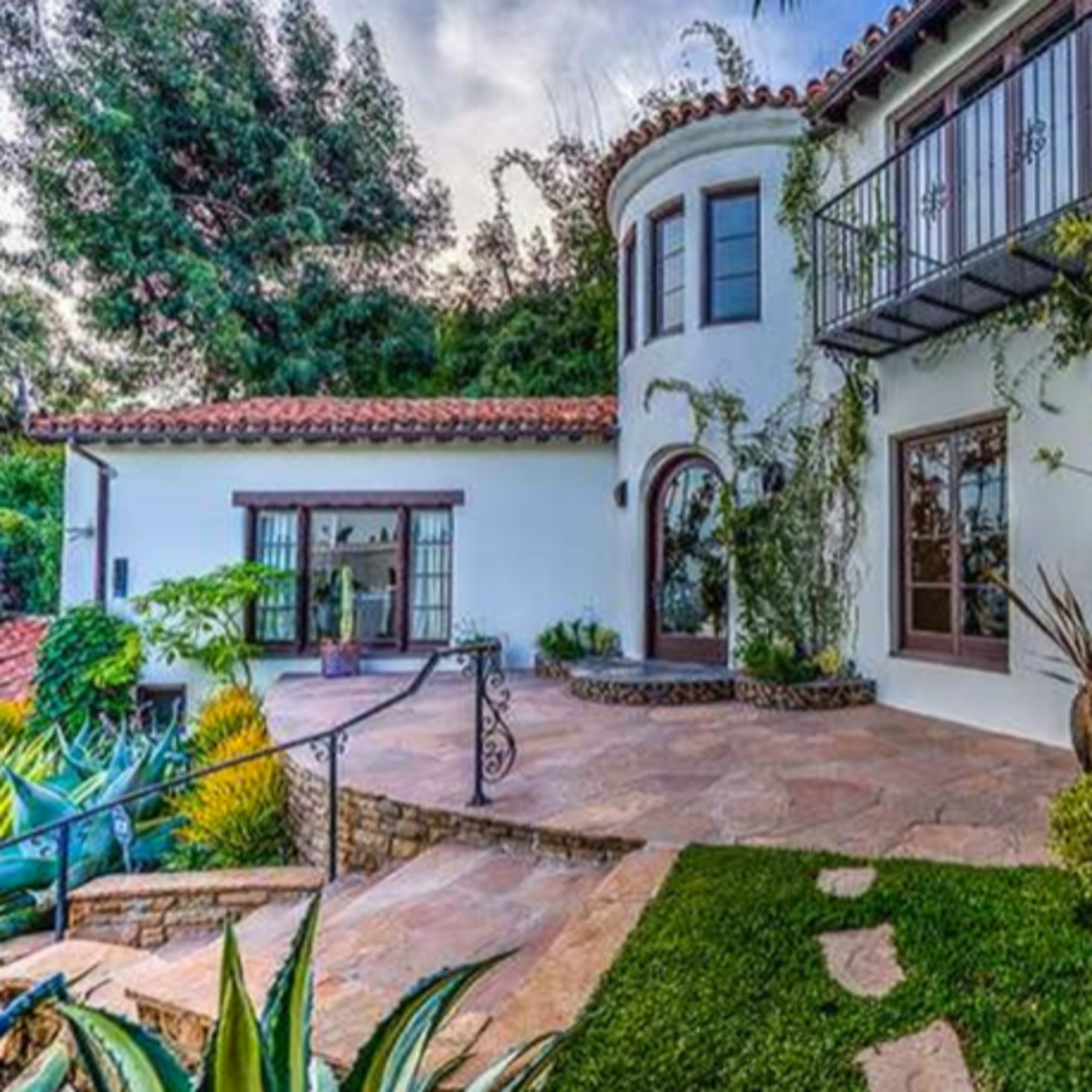 Historical Hollywood 1928 Single Family Home with majestic views Image in Central LA, West Hollywood, CA