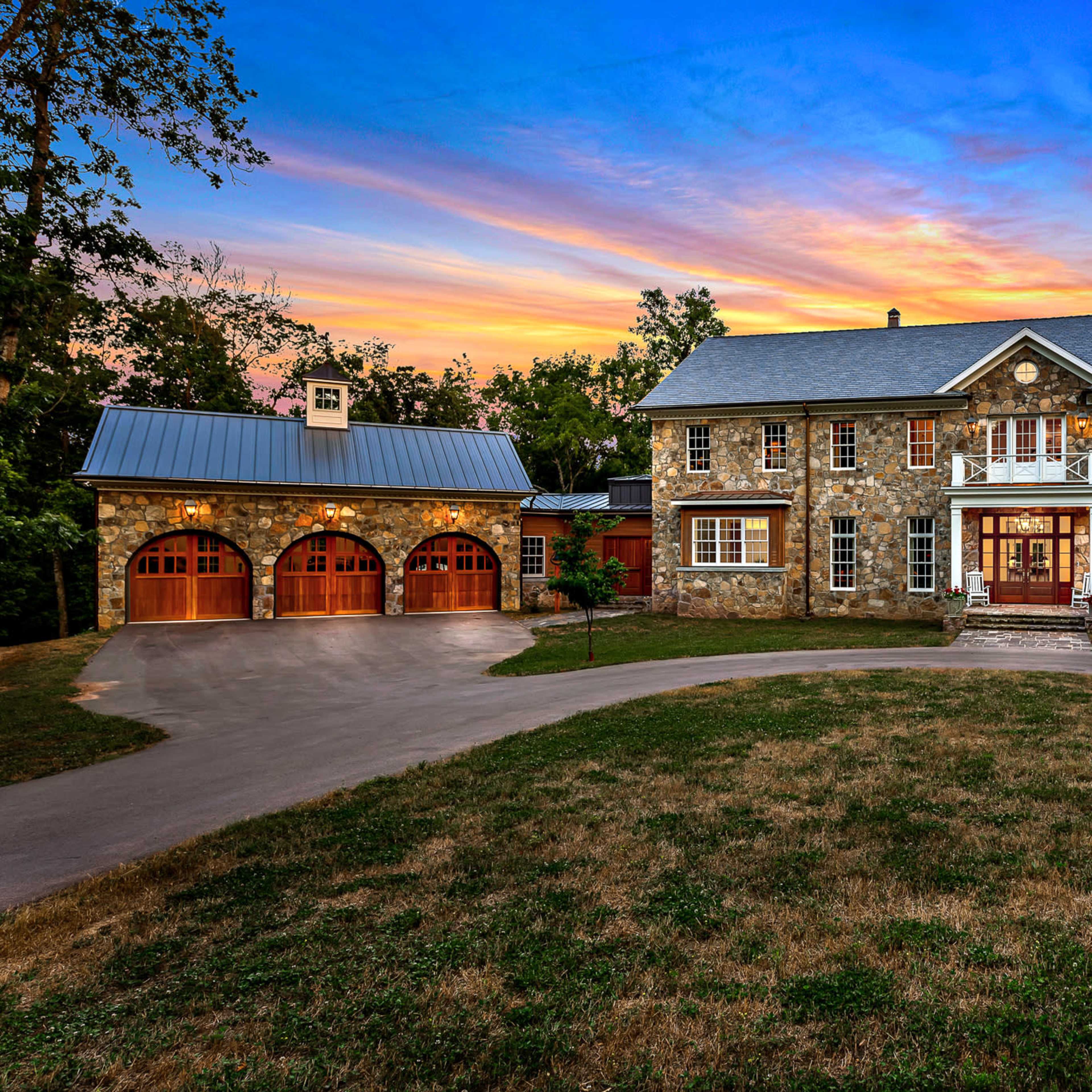 Sugar Creek Valley Equestrian Estate Image in , Bentonville, AR