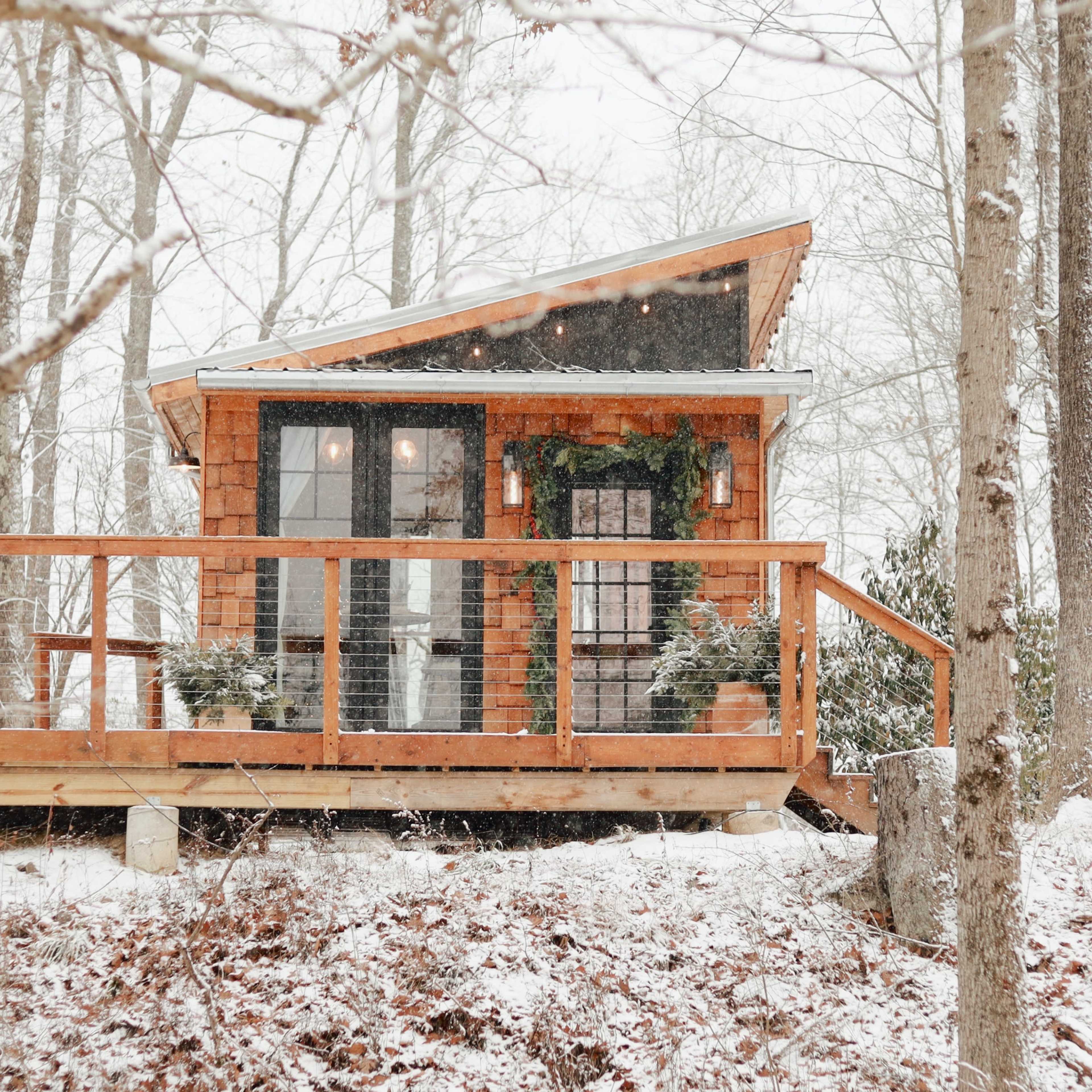 Beautiful Custom Cabin Image in Montgomery, Montgomery, NY