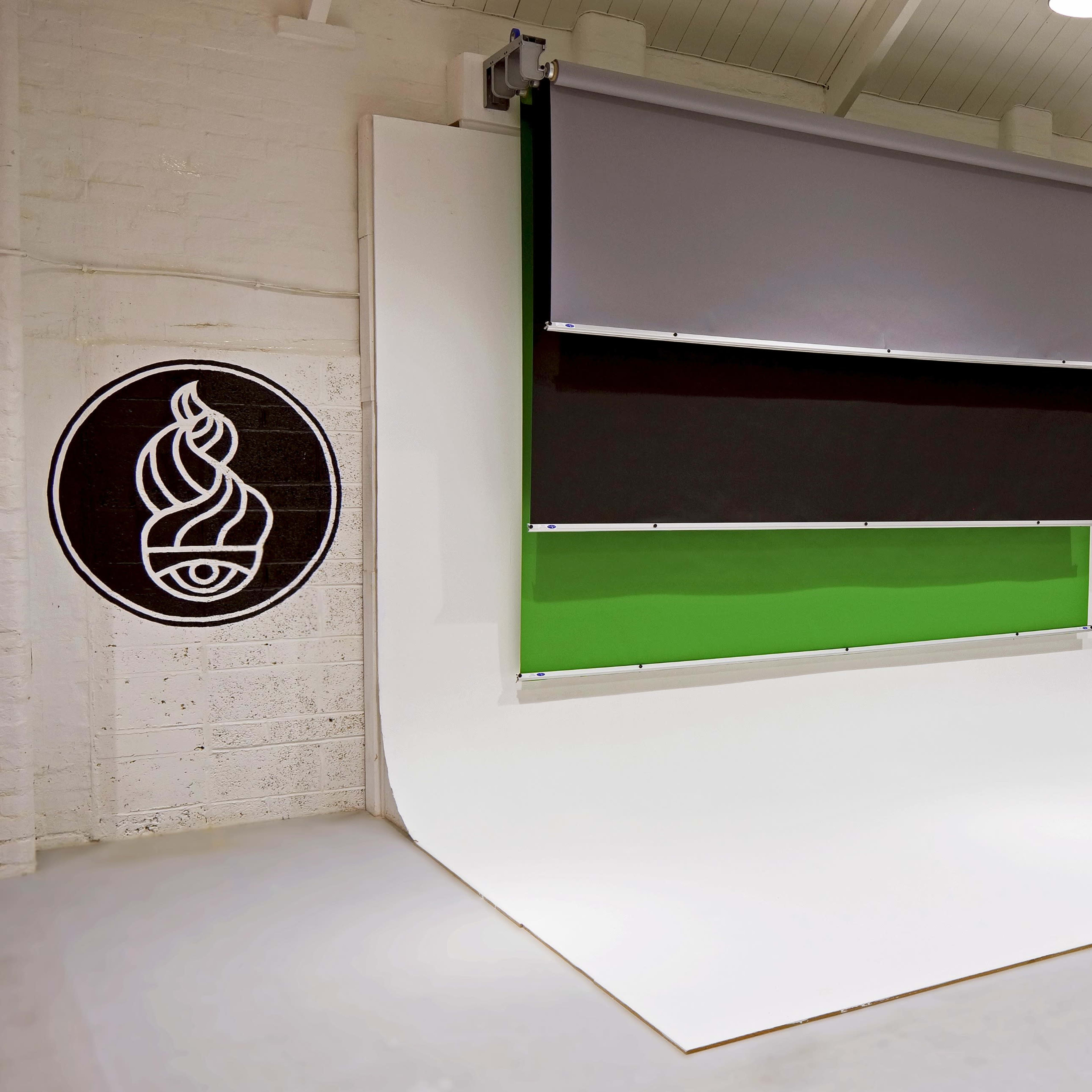 Industrial Open Plan Photography Studio Image in Northampton, Northampton, England