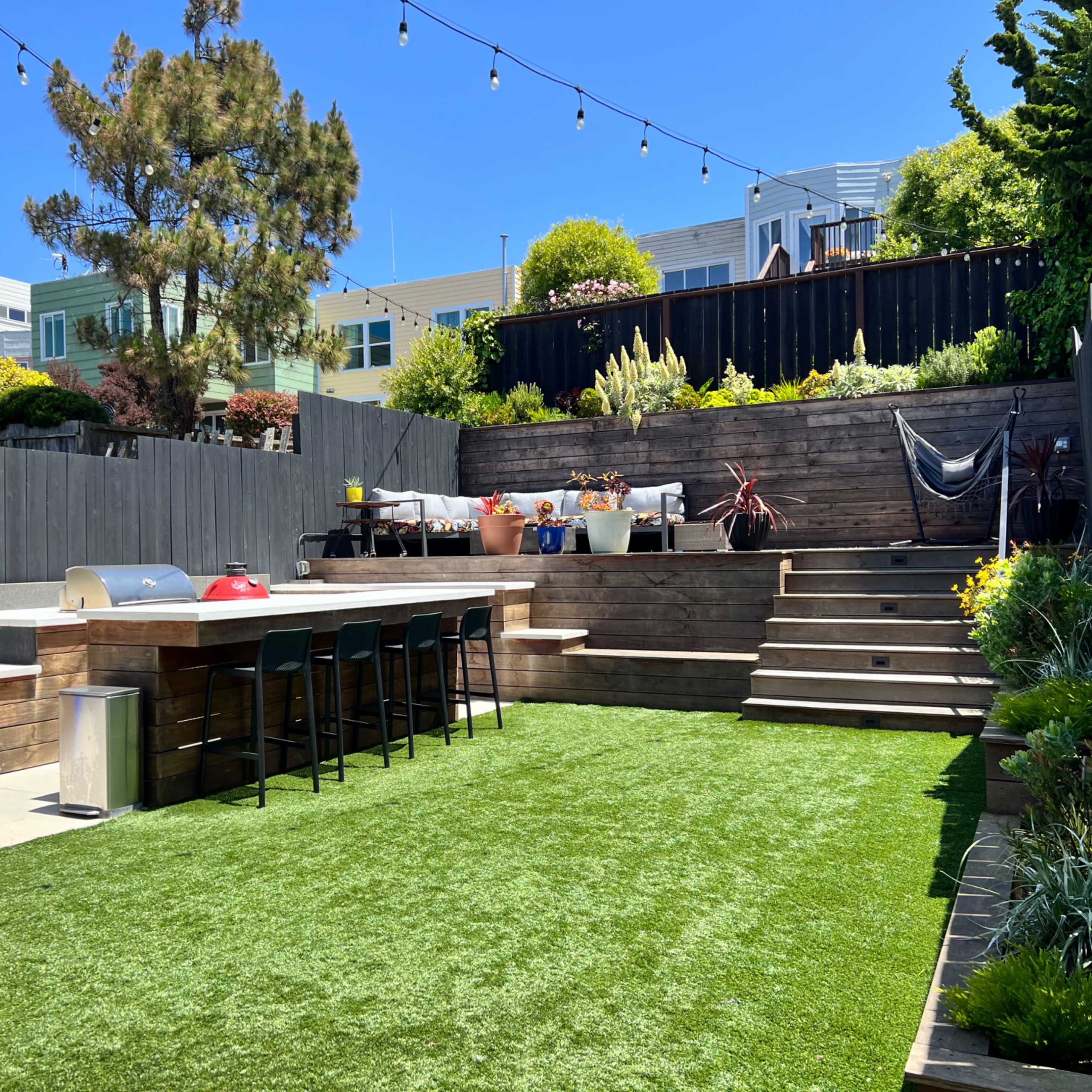 Outer sunset backyard with full grill and private event room Image in Outer Sunset, San Francisco, CA