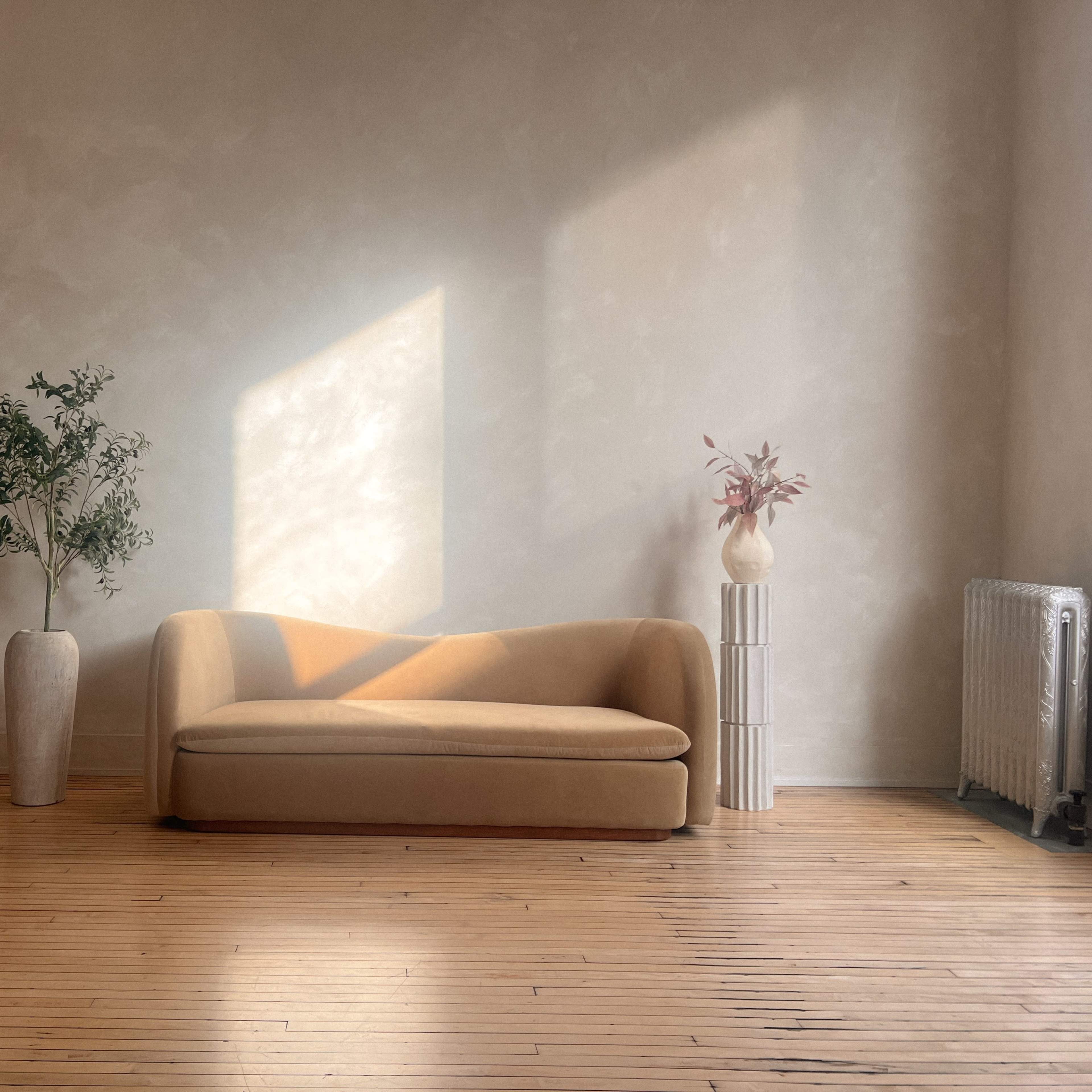 Pilsen Daylight Studio: Wabi Sabi Limewash Earthy + Organic Daylight Studio with Beautiful Light + Windows Image in Lower West Side, Chicago, IL