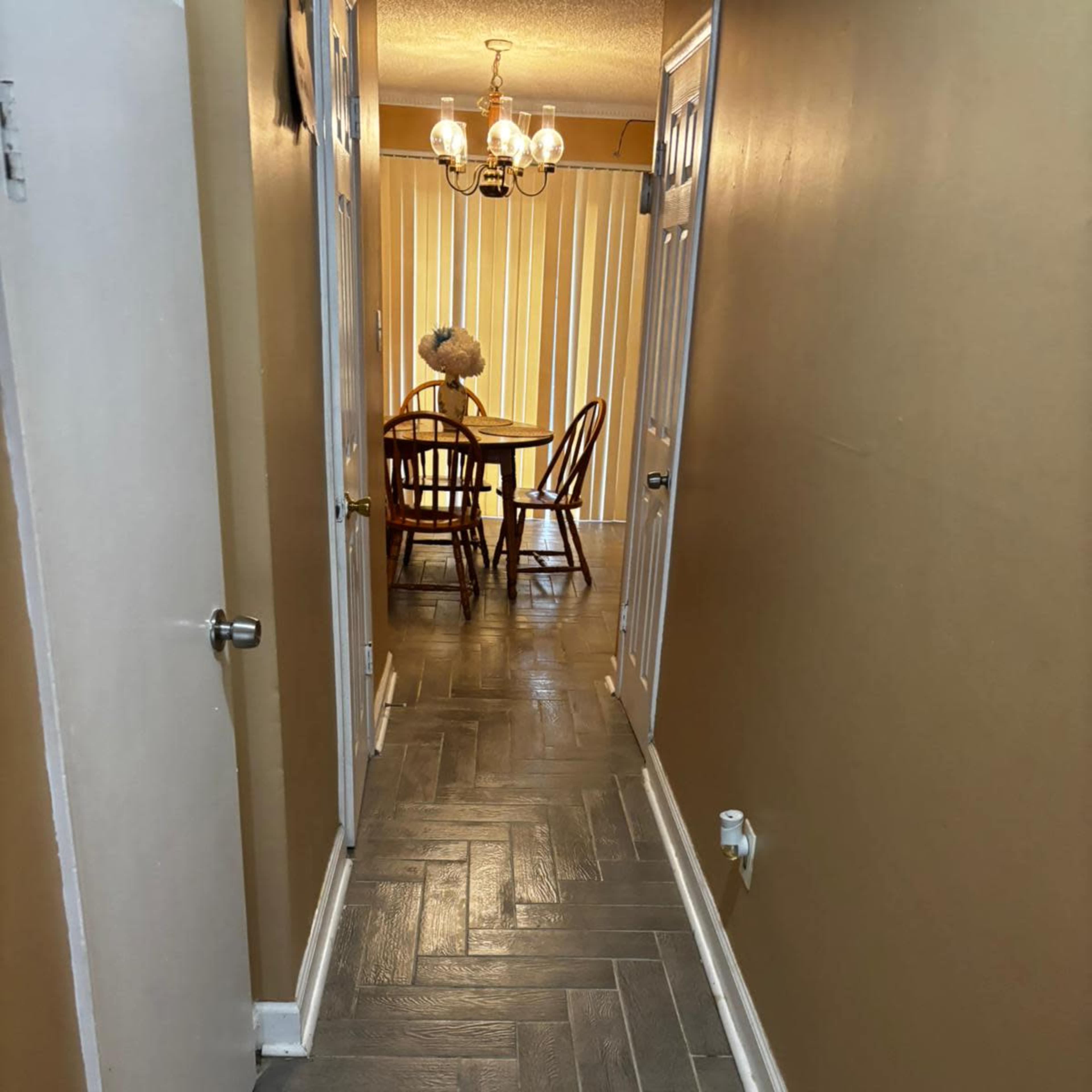 Cozy Villa - Mins to Historic STM Amusement Park! Image in Tucker, Stone Mountain, GA