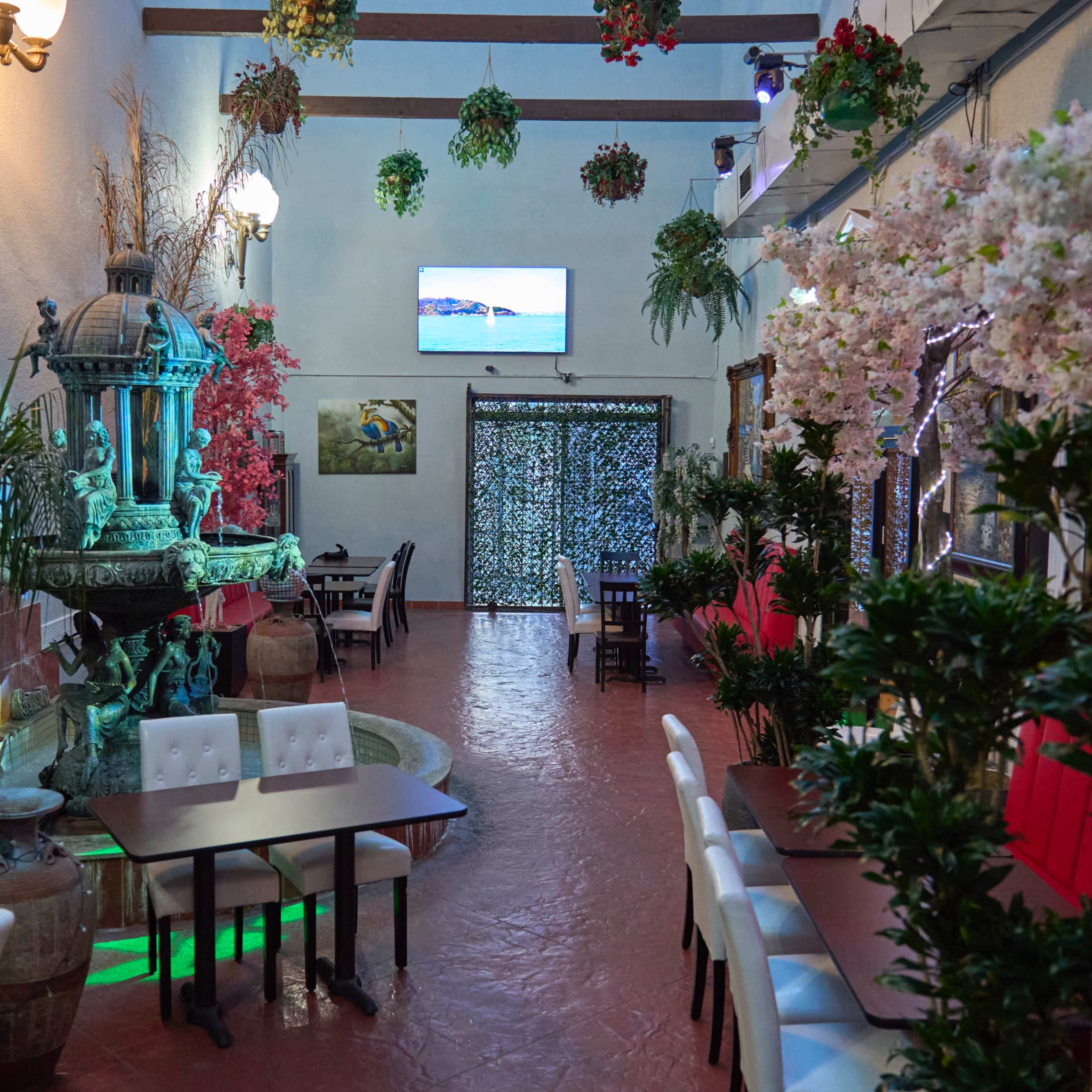 Indoor garden Banquet hall Image in Sovana, Las Vegas, NV