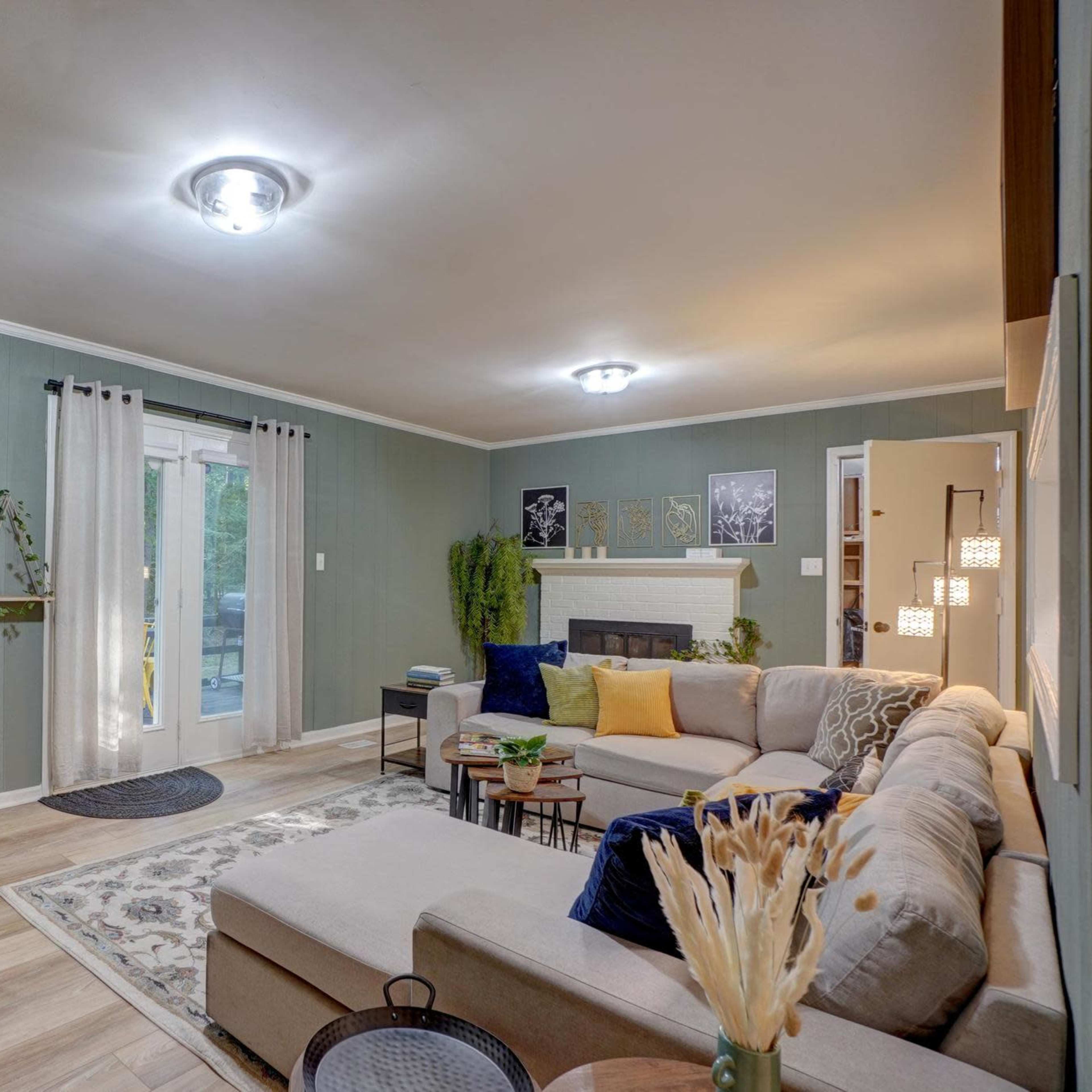Cary House on the Greenway~Outdoorsy~Easy Access Image in MacDonalds Woods, Cary, NC