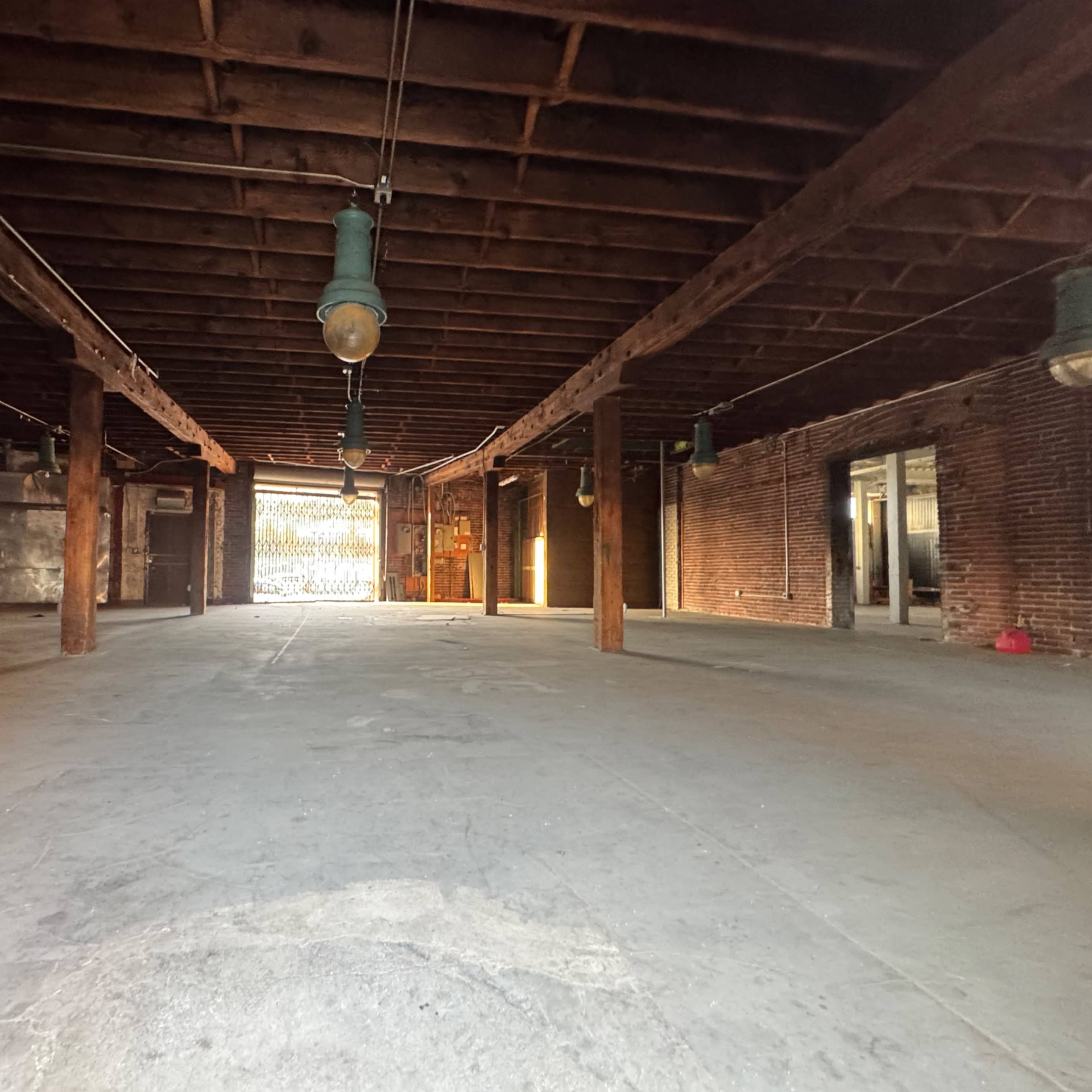 Warehouse with hanging lights Image in Central LA, Los Angeles, CA