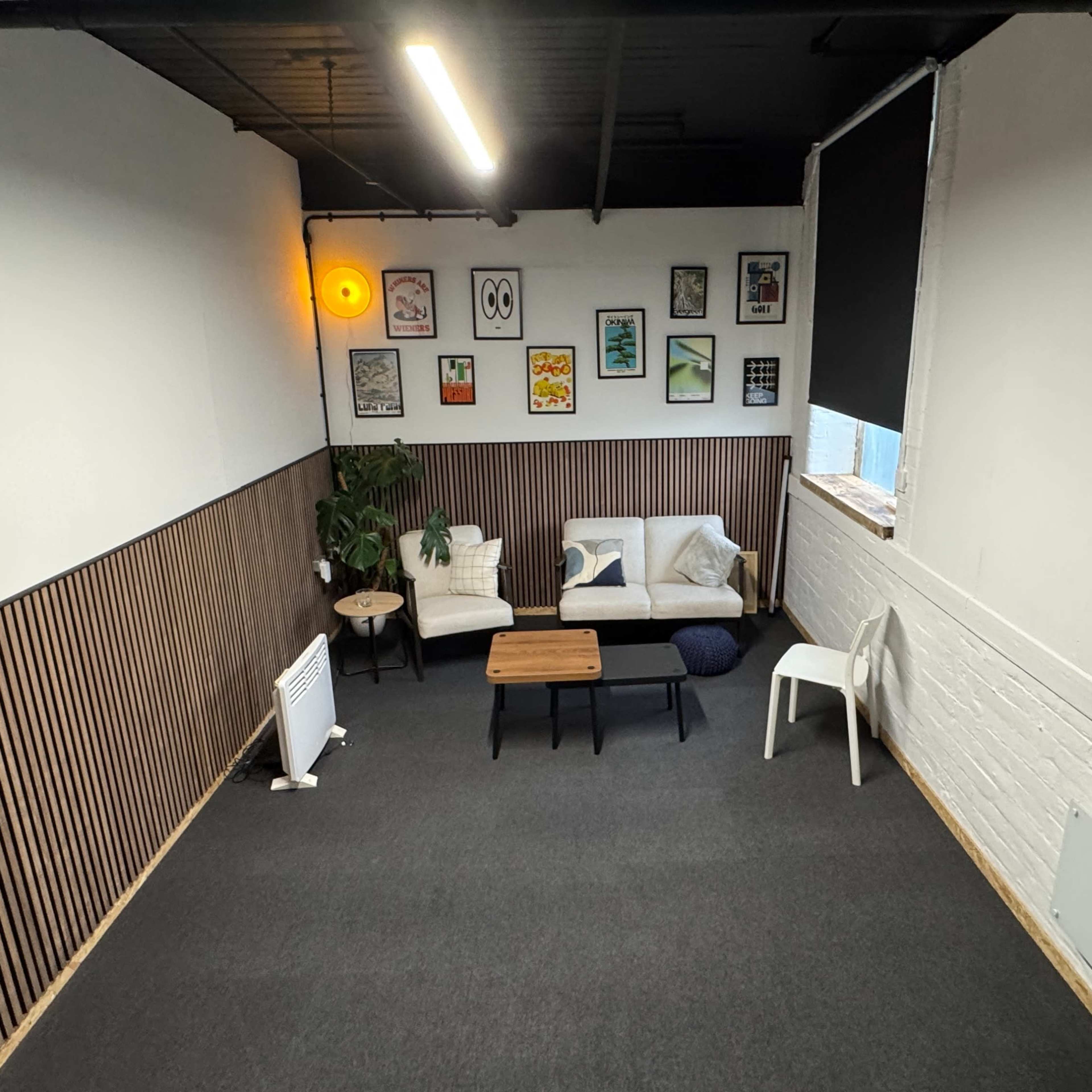 Living Room Set Image in Central Retail District, Manchester, England