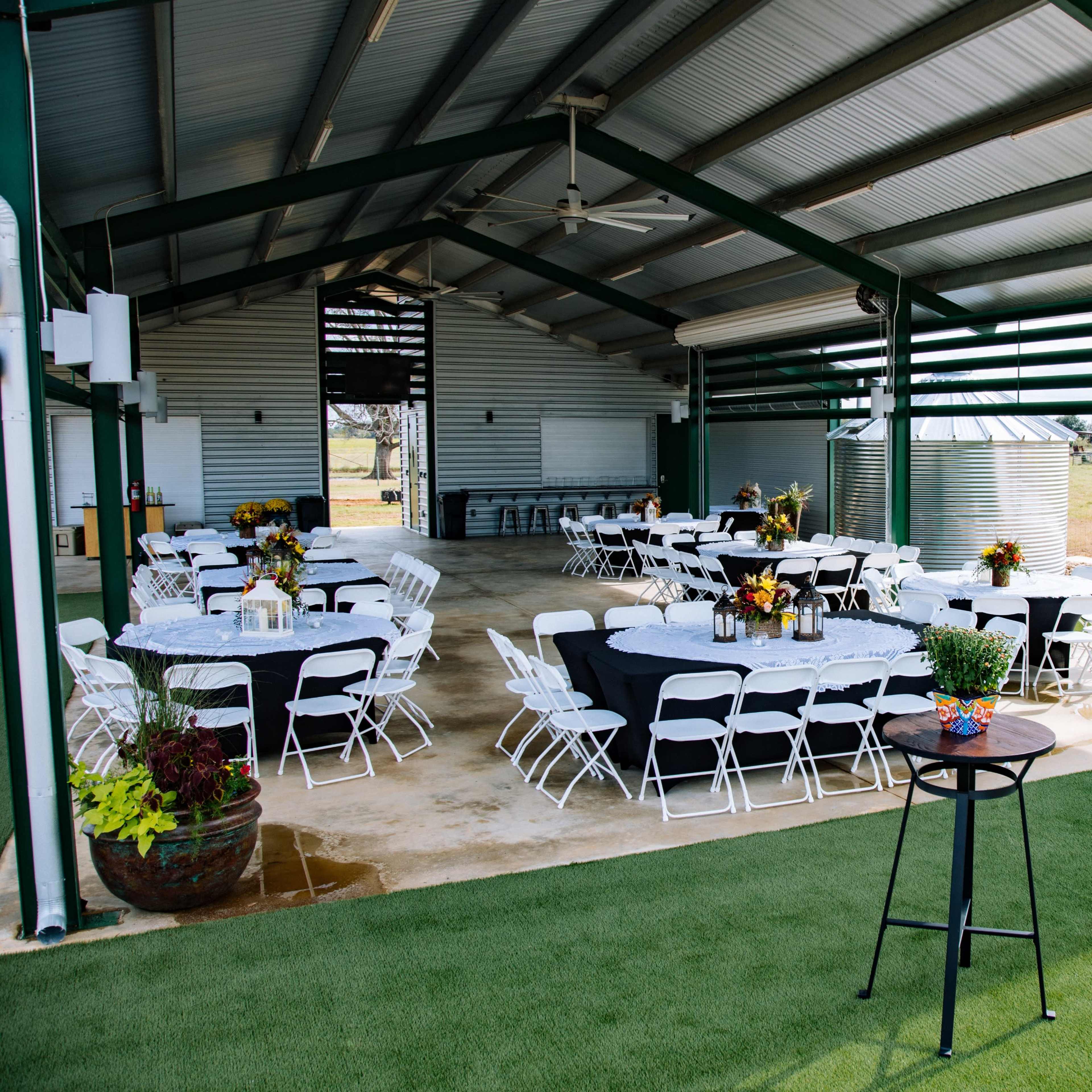 Outdoor Country Venue with Modern Perks Image in , New Berlin, TX