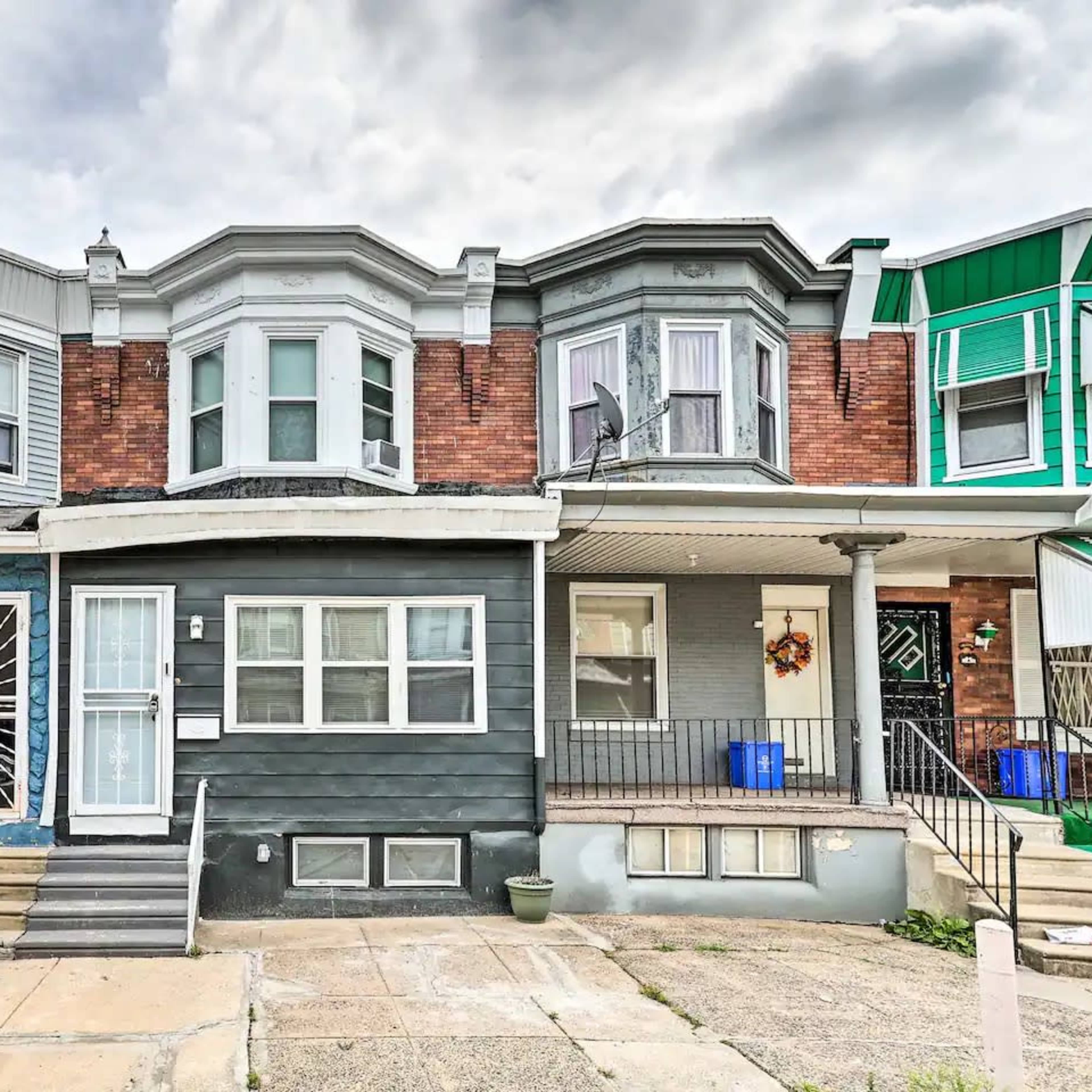 Cozy Content Creating Townhome Image in West Philadelphia, Philadelphia, PA