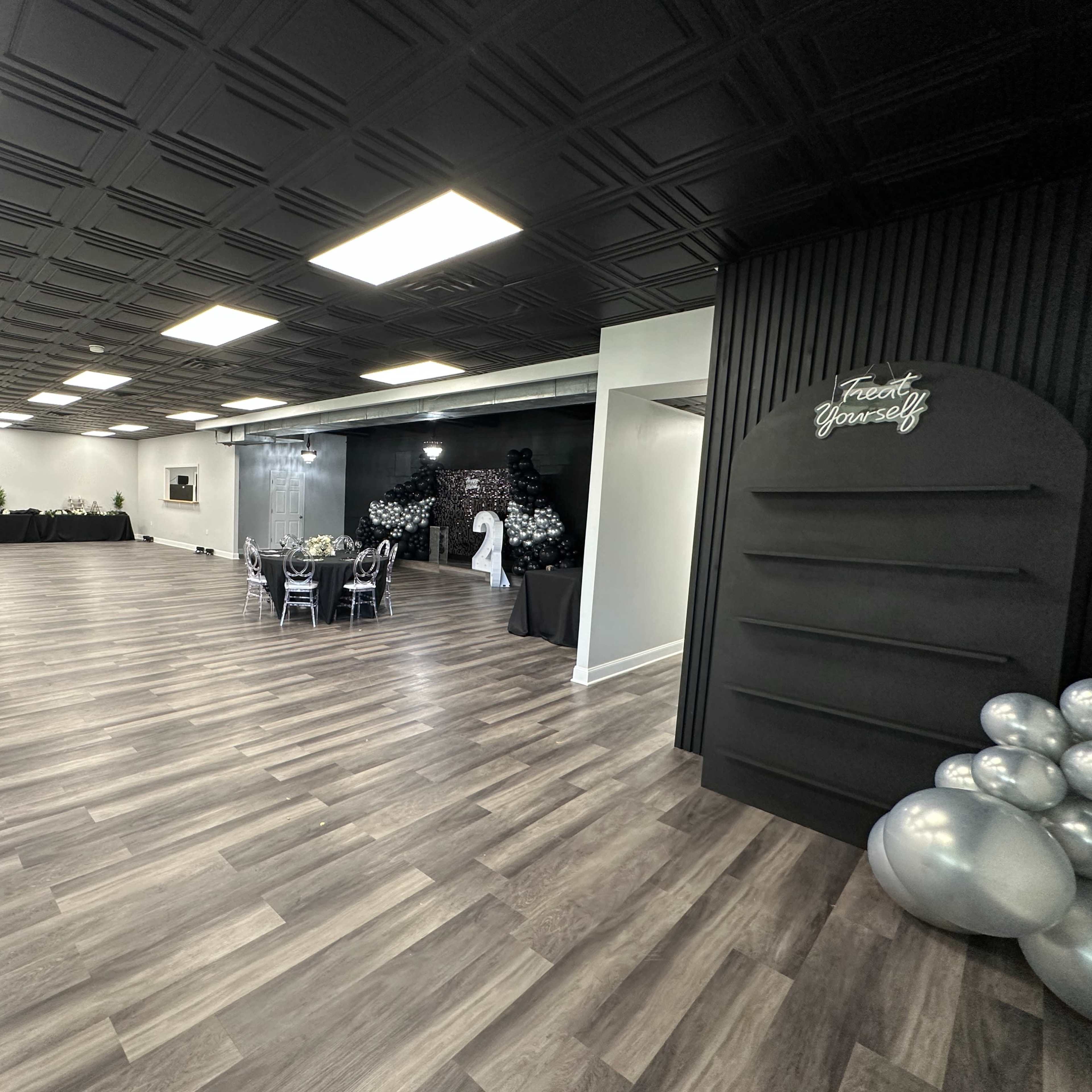 Modern Elegant Venue with Parking Lot Image in West Deptford, Woodbury Heights, NJ