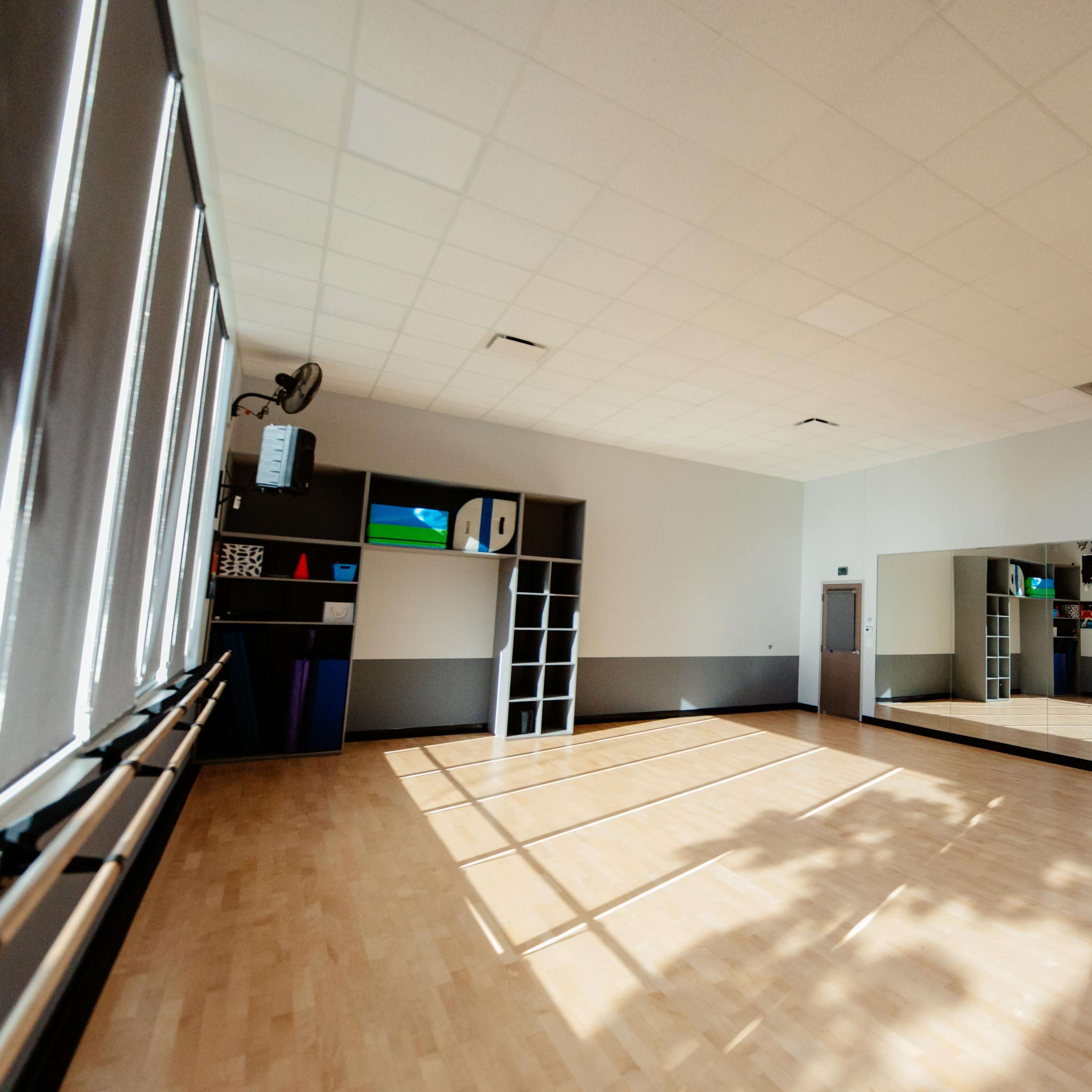 Beautiful Multipurpose- Great for classes and events Image in , Round Rock, TX