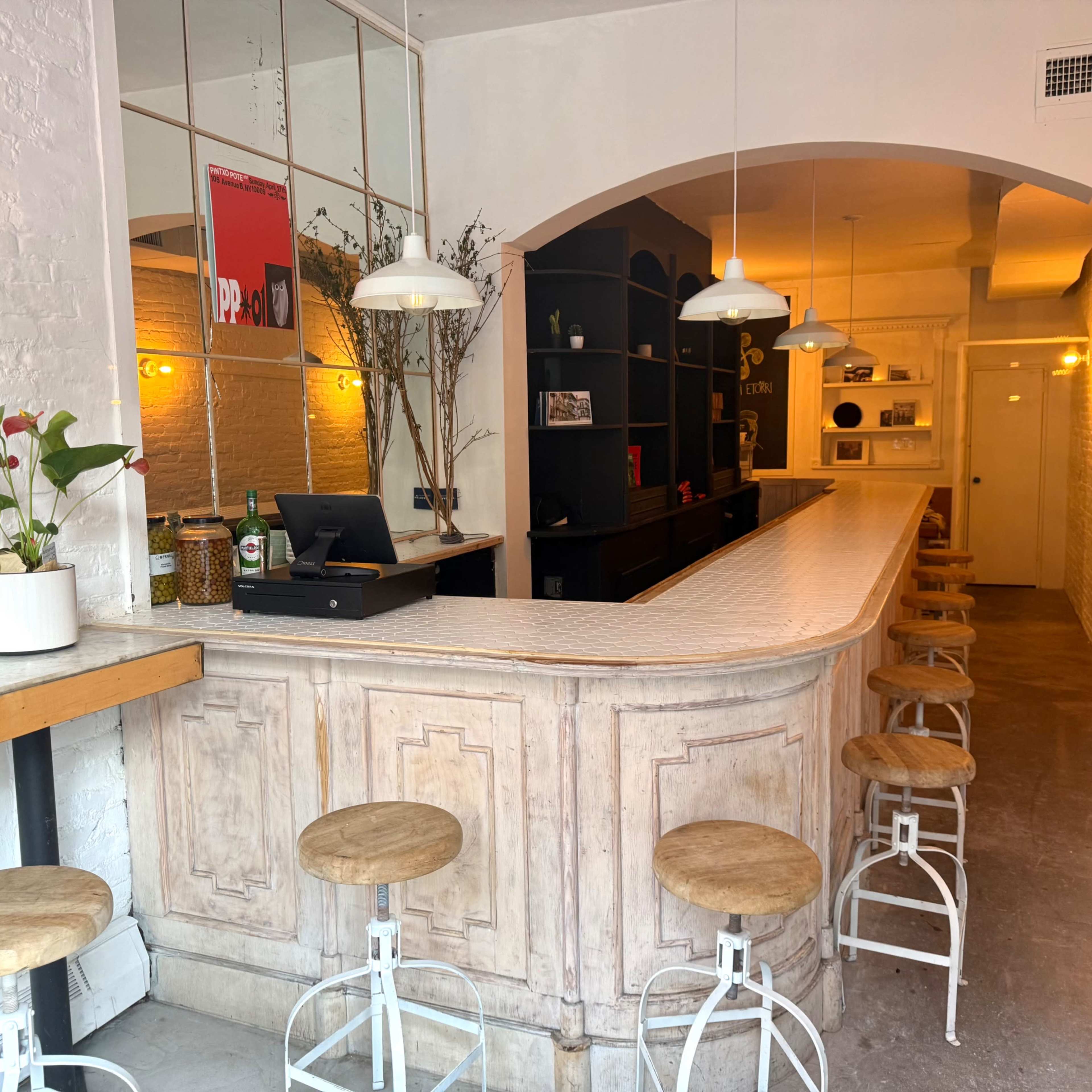 Pop Up Bar Image in Lower Manhattan, New York, NY