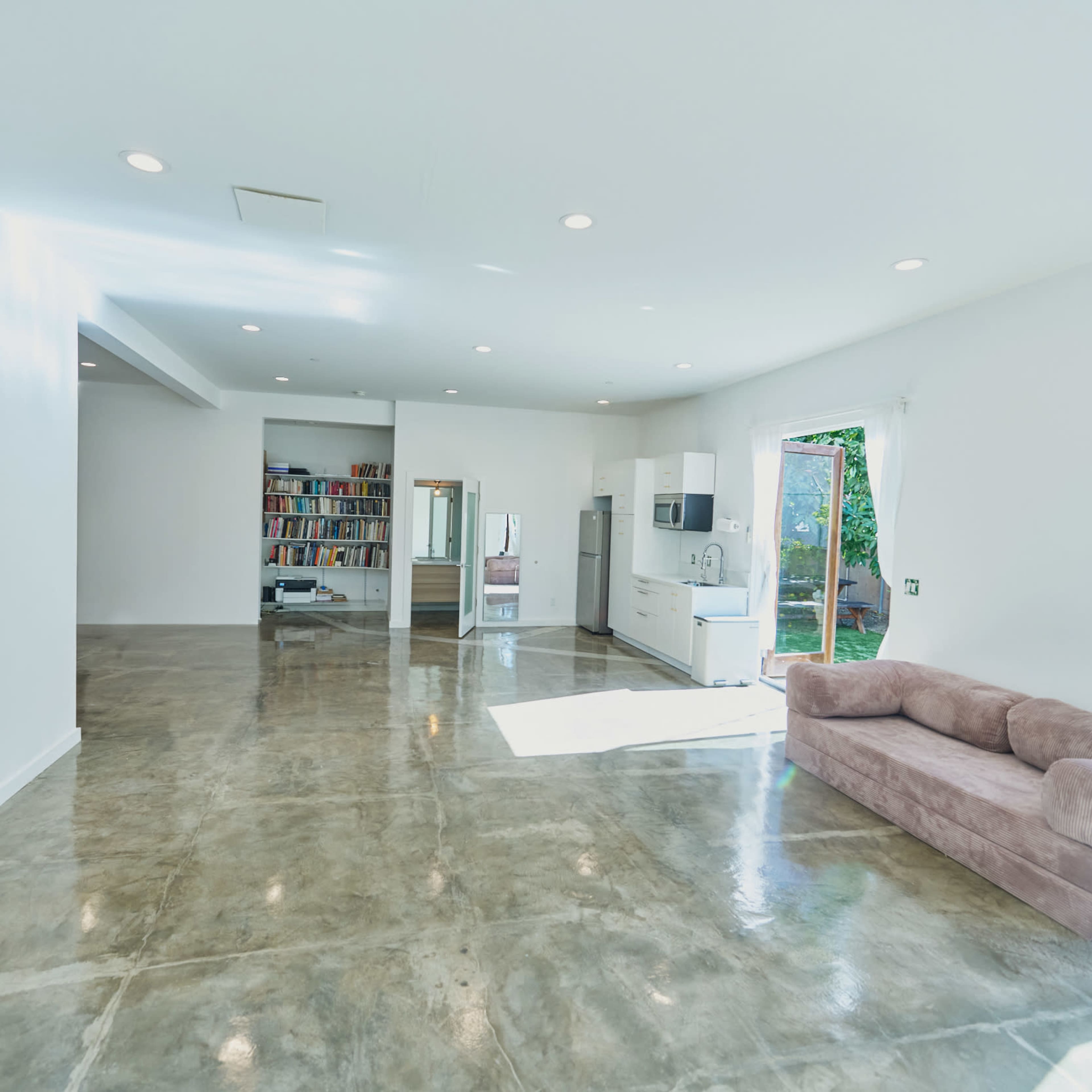 Light-Filled Highland Park Studio Image in Northeast Los Angeles, Los Angeles, CA