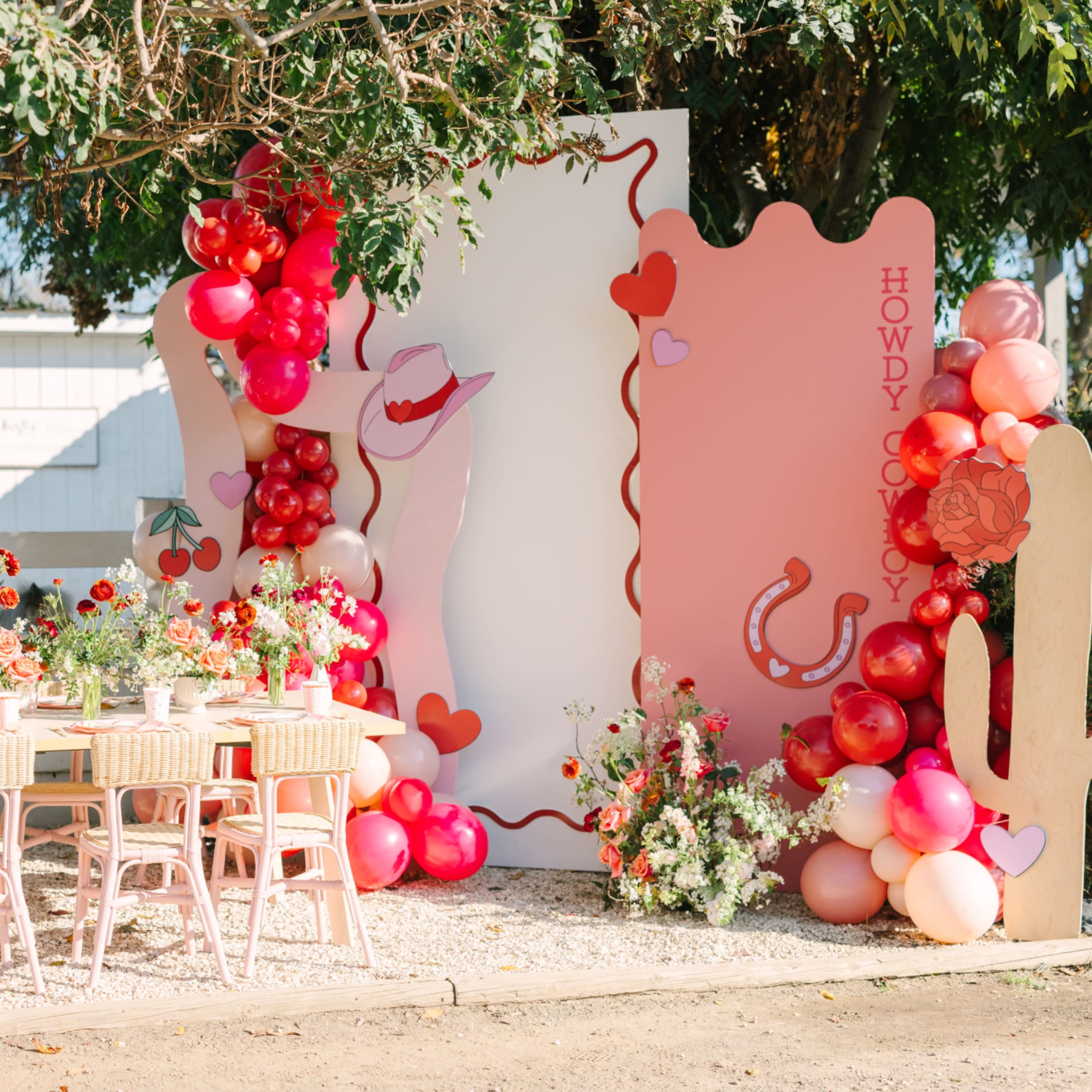White Barn & Petting Zoo Image in Long Beach, Long Beach, CA