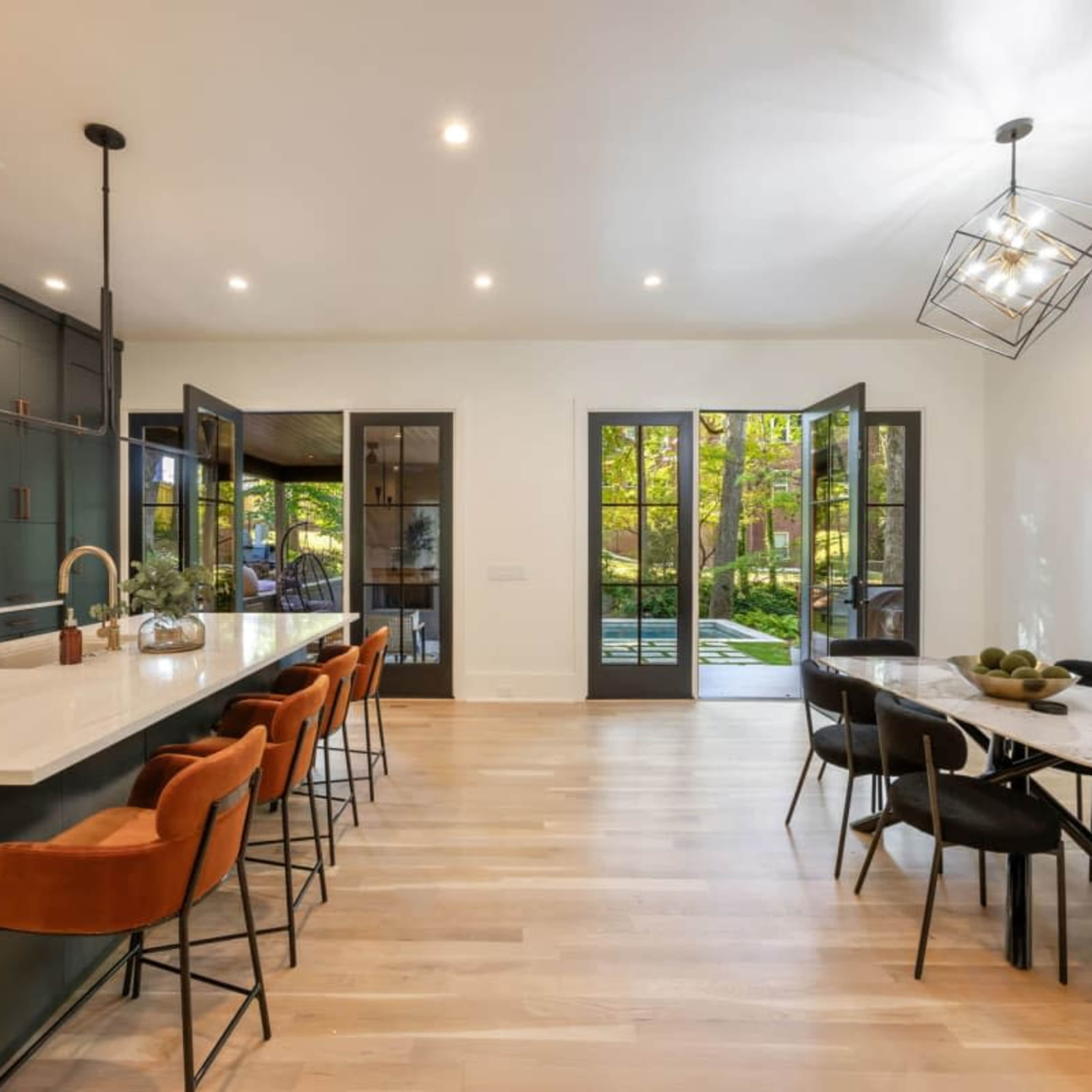 Luxury Buckhead Black Mansion with Pool and Rooftop Image in Buckhead, Atlanta, GA
