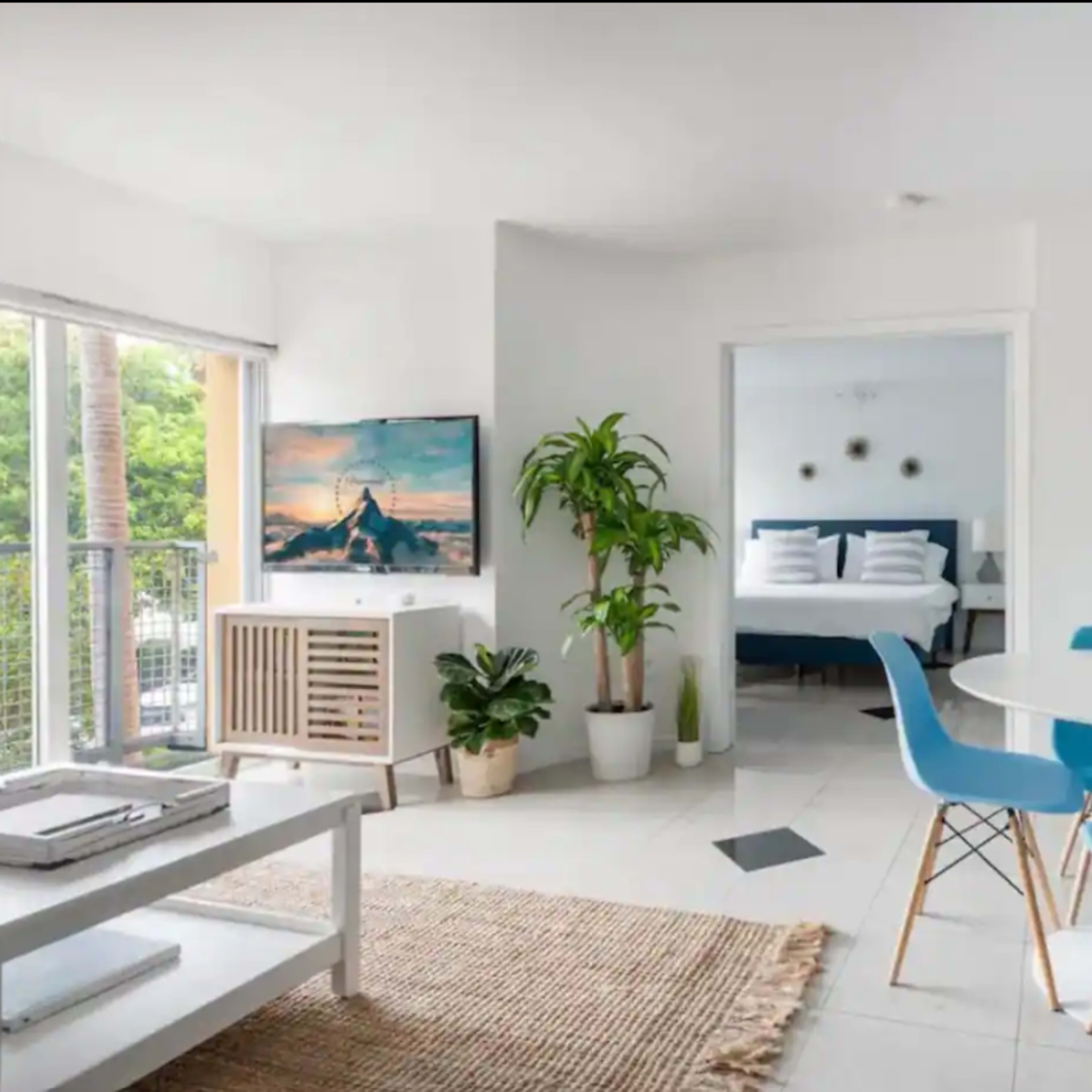 Serene Miami Beach 2BD - 1 Block from the Beach Image in South Beach, Miami Beach, FL