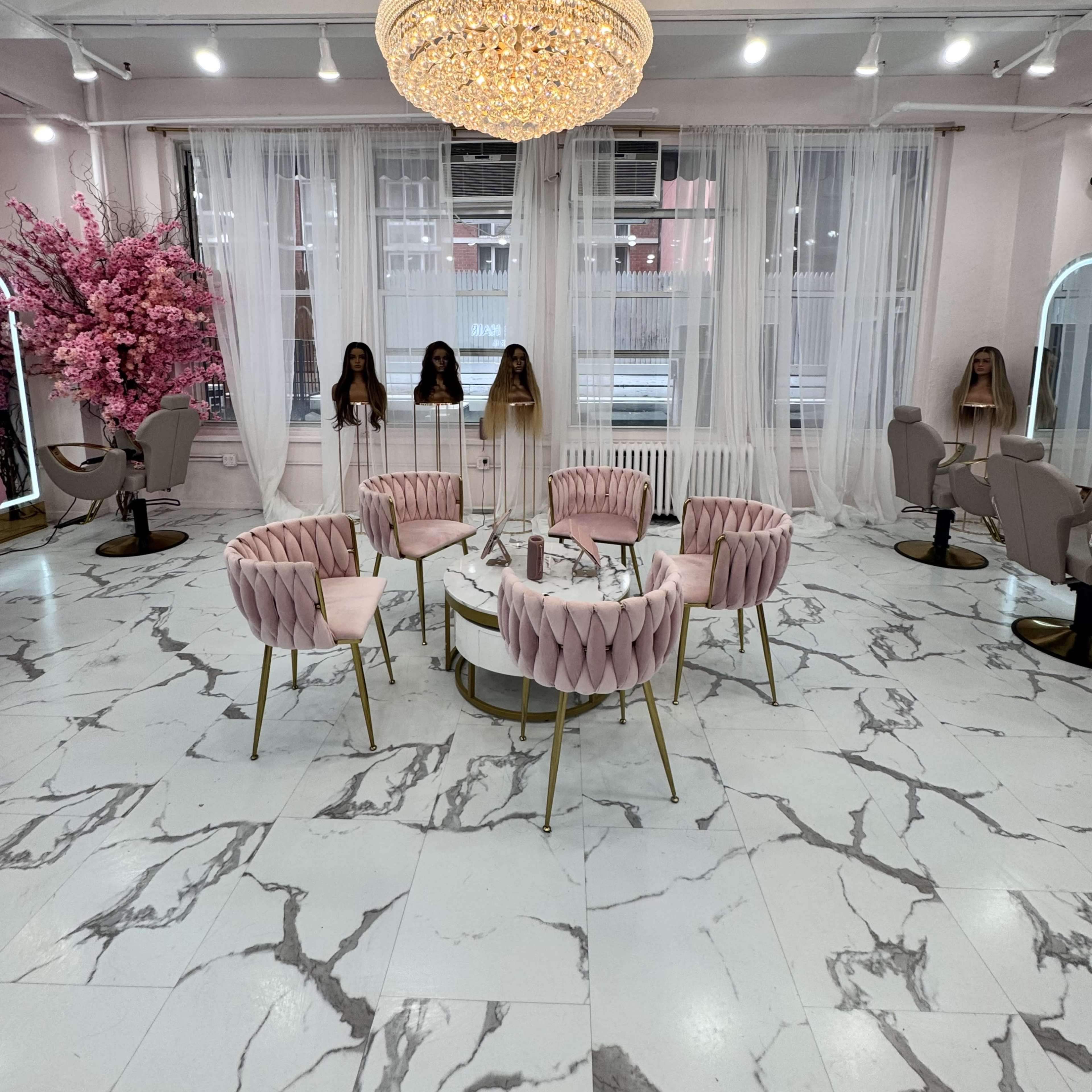 Elegant Pink Venue in Downtown NYC: Ideal for Glam Services & Stylish Events Image in Midtown Manhattan, New York, NY